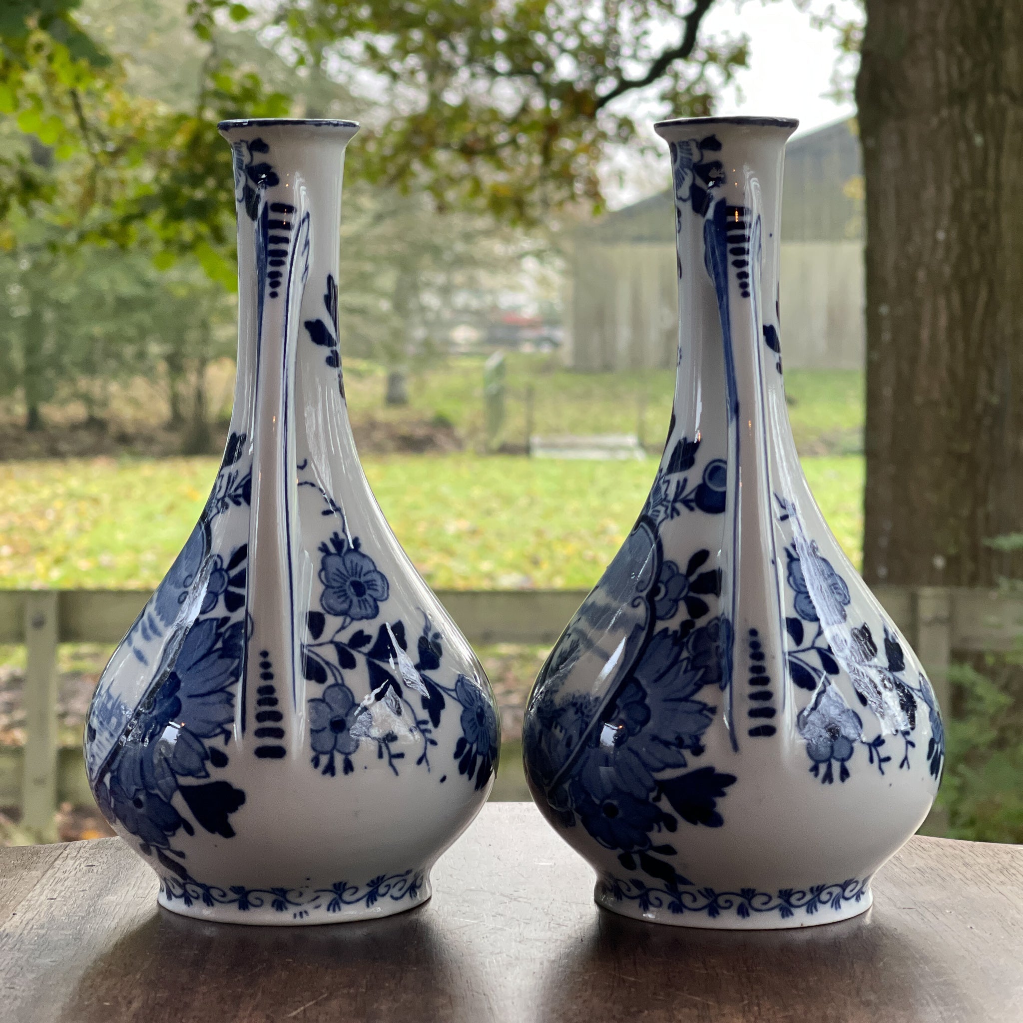 Twee Delfts Blauwe Jugendstil Pijpvazen (1900) - The Collectionist