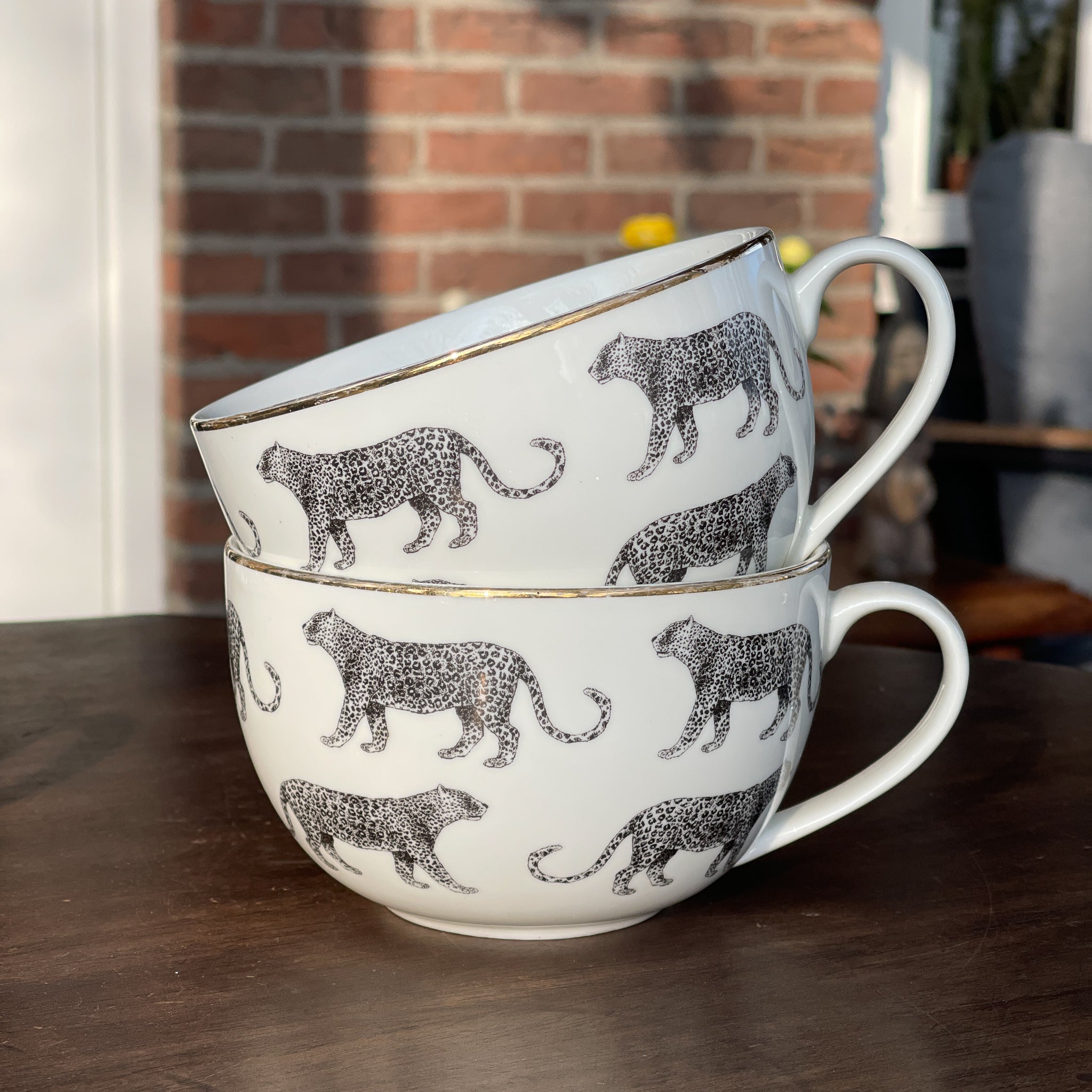 Twee Mokken Van H&M - The Collectionist