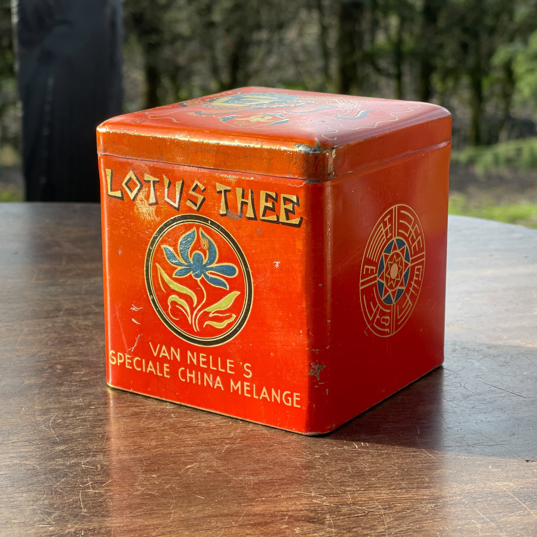 Van Nelle's Lotus Thee Blik - The Collectionist