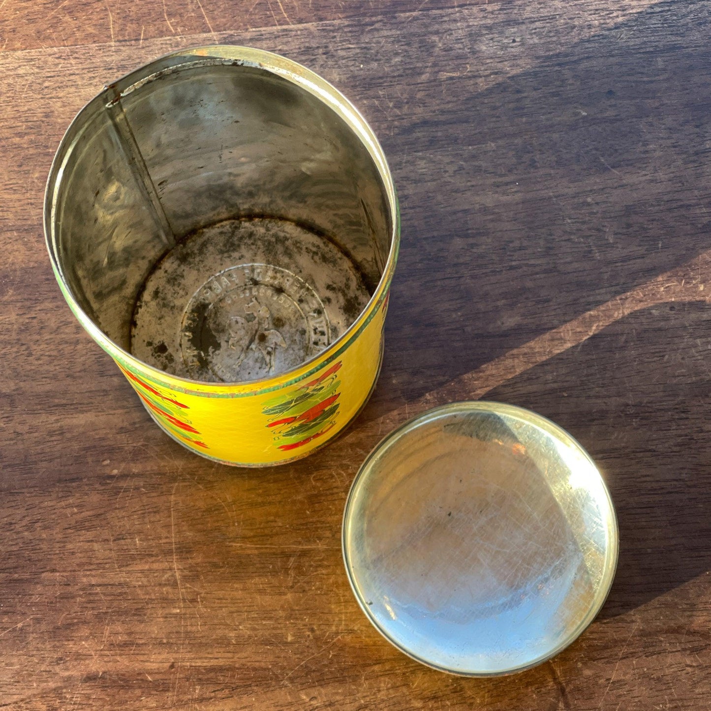 Verkade beschuitbus - Bamestra Curiosa