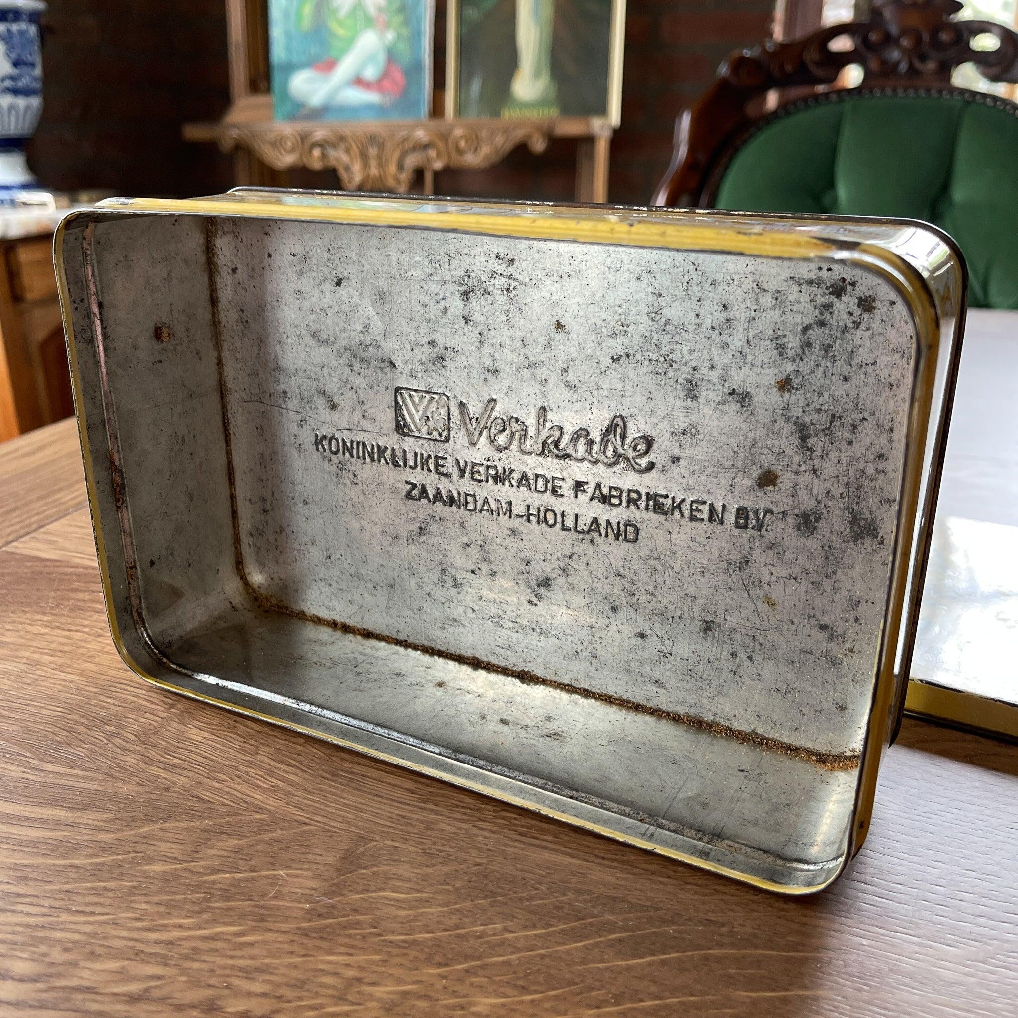 Verkade koektrommel met Hollands landschap – Koninklijke Verkade Fabrieken, Zaandam, ca. 1955–1965 - The Collectionist