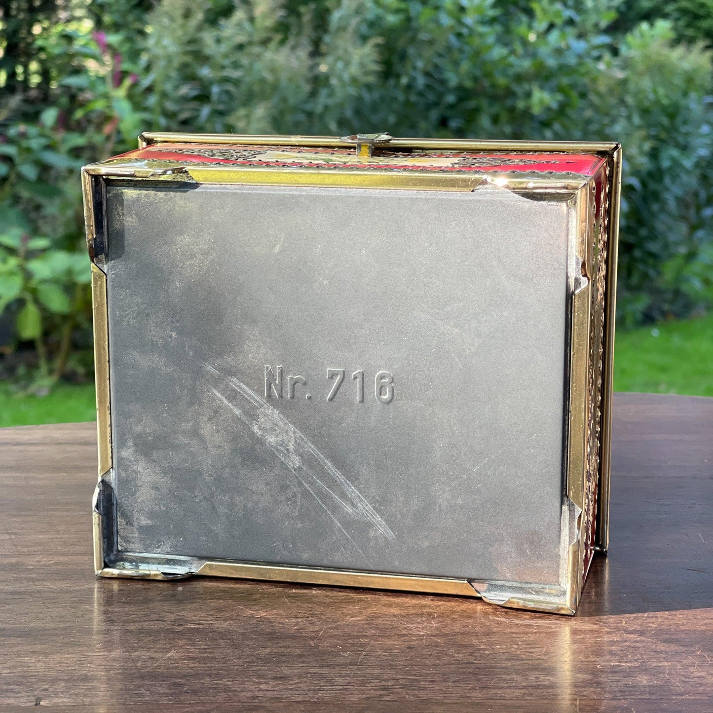 Vintage blik met bloemen - Bamestra Curiosa