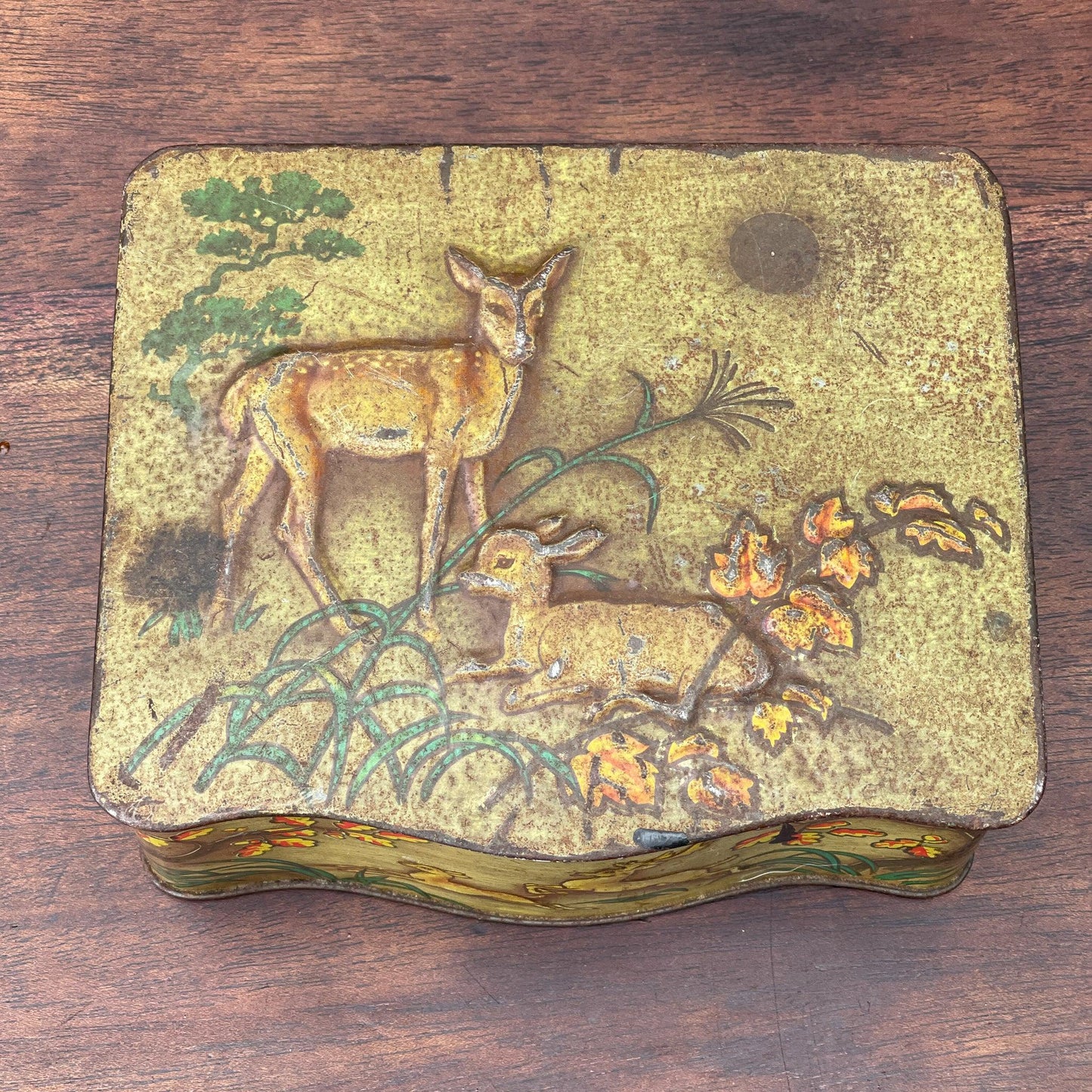 Vintage blik met herten - Bamestra Curiosa