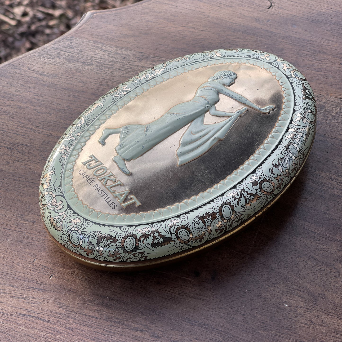 Tjoklat Camée Pastilles Blik - Bamestra Curiosa