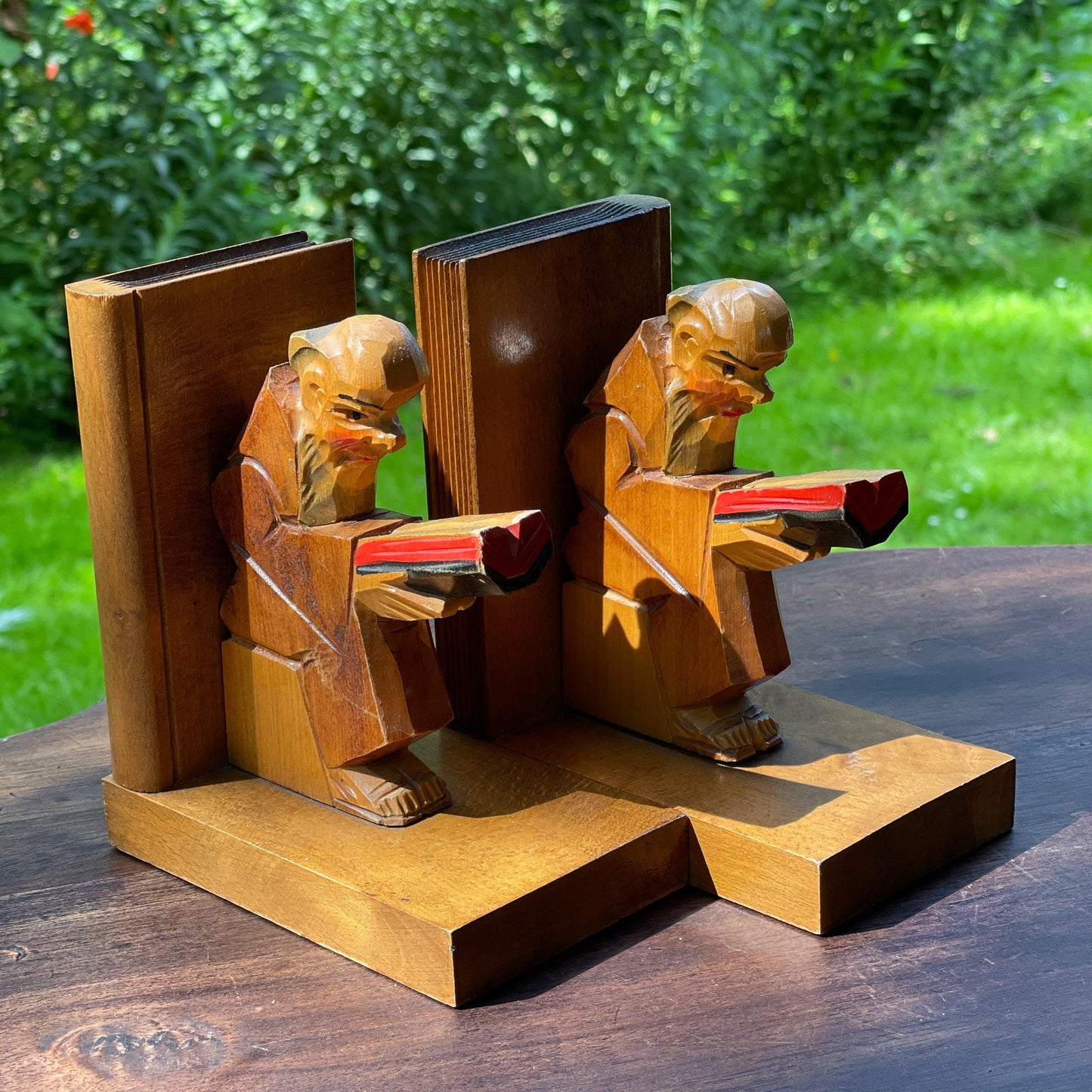 Vintage boekensteunen met monniken - Bamestra Curiosa