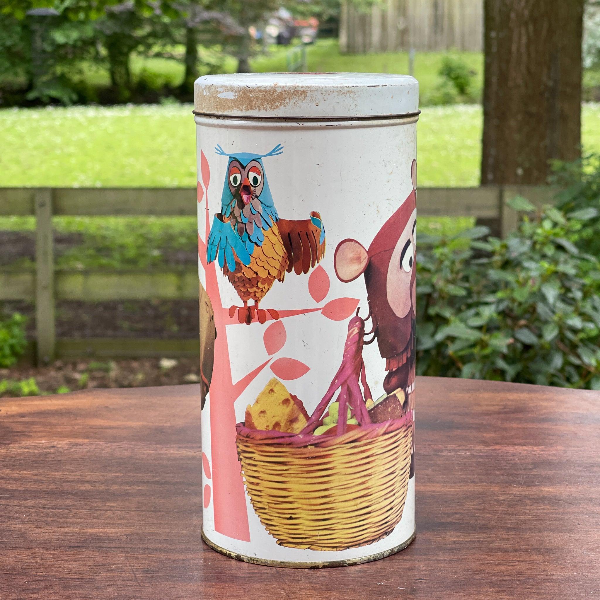 Vintage Fabeltjeskrant beschuitbus van Bolletje - The Collectionist