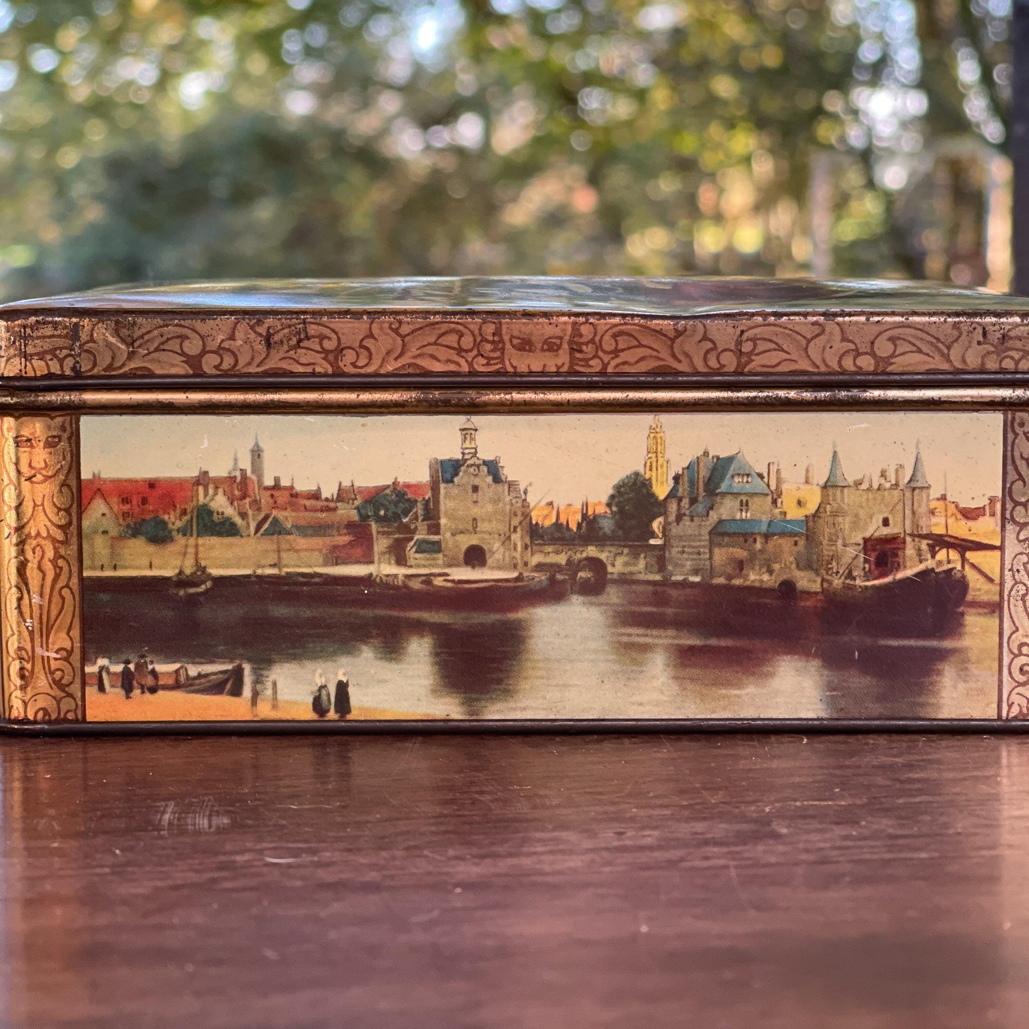 Vintage HUS koekblik met Hollandse taferelen (ca. 1940–1955) - The Collectionist