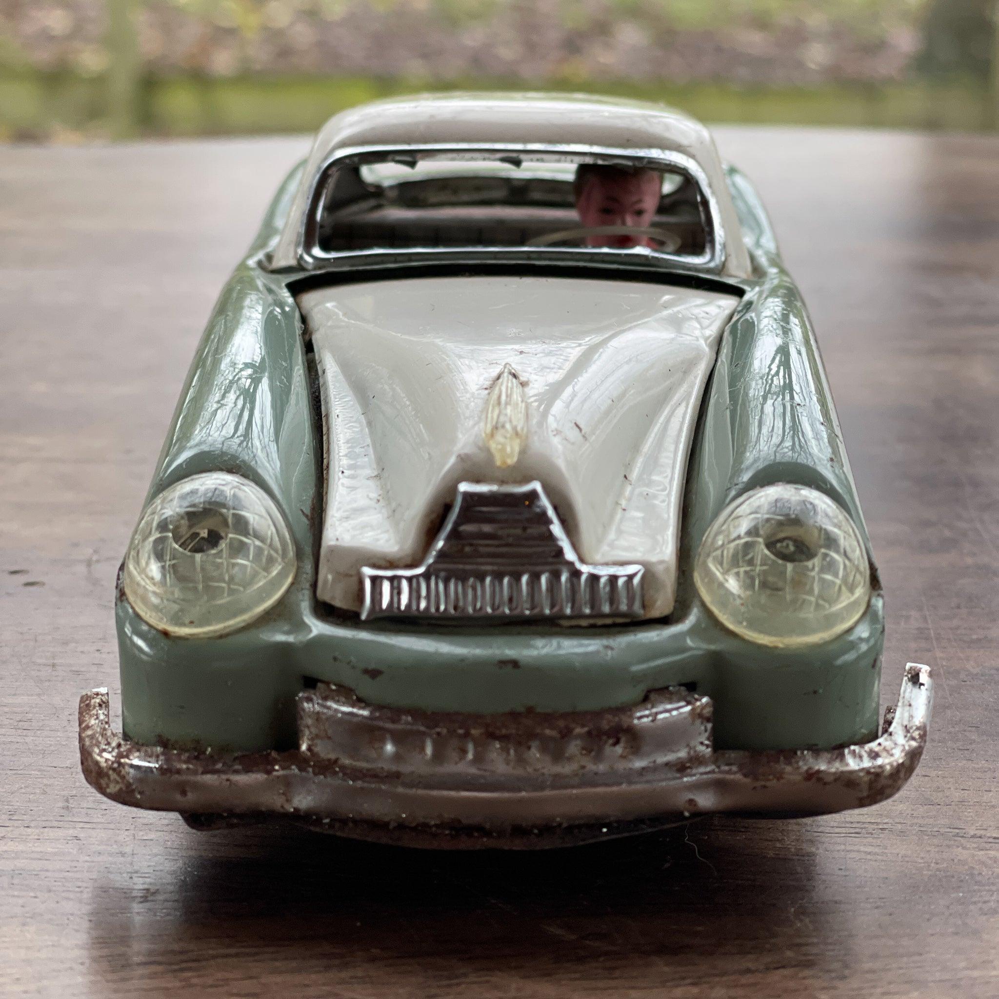 Vintage Lucky Sports Car MF753 - The Collectionist