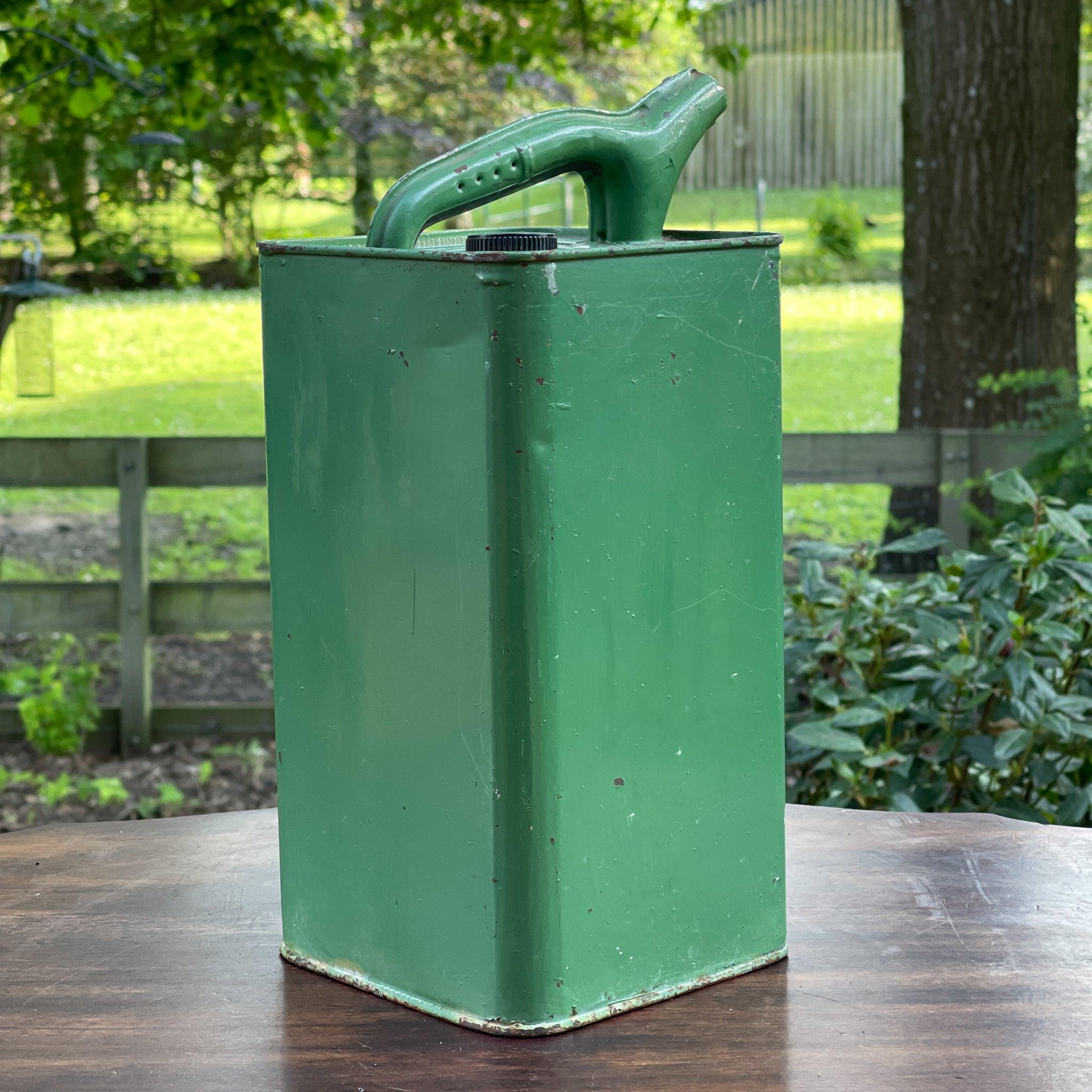 Vintage olie of petroleum kan ESSO 1957 - The Collectionist