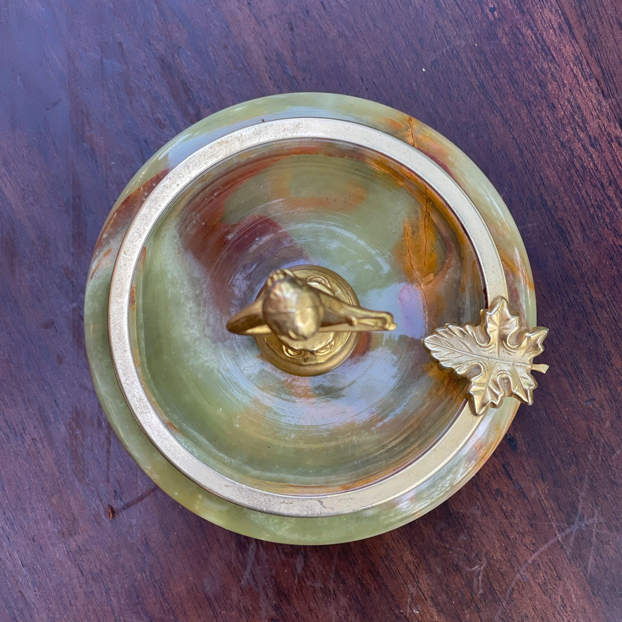 Vintage Onyx asbak met Cupido - The Collectionist