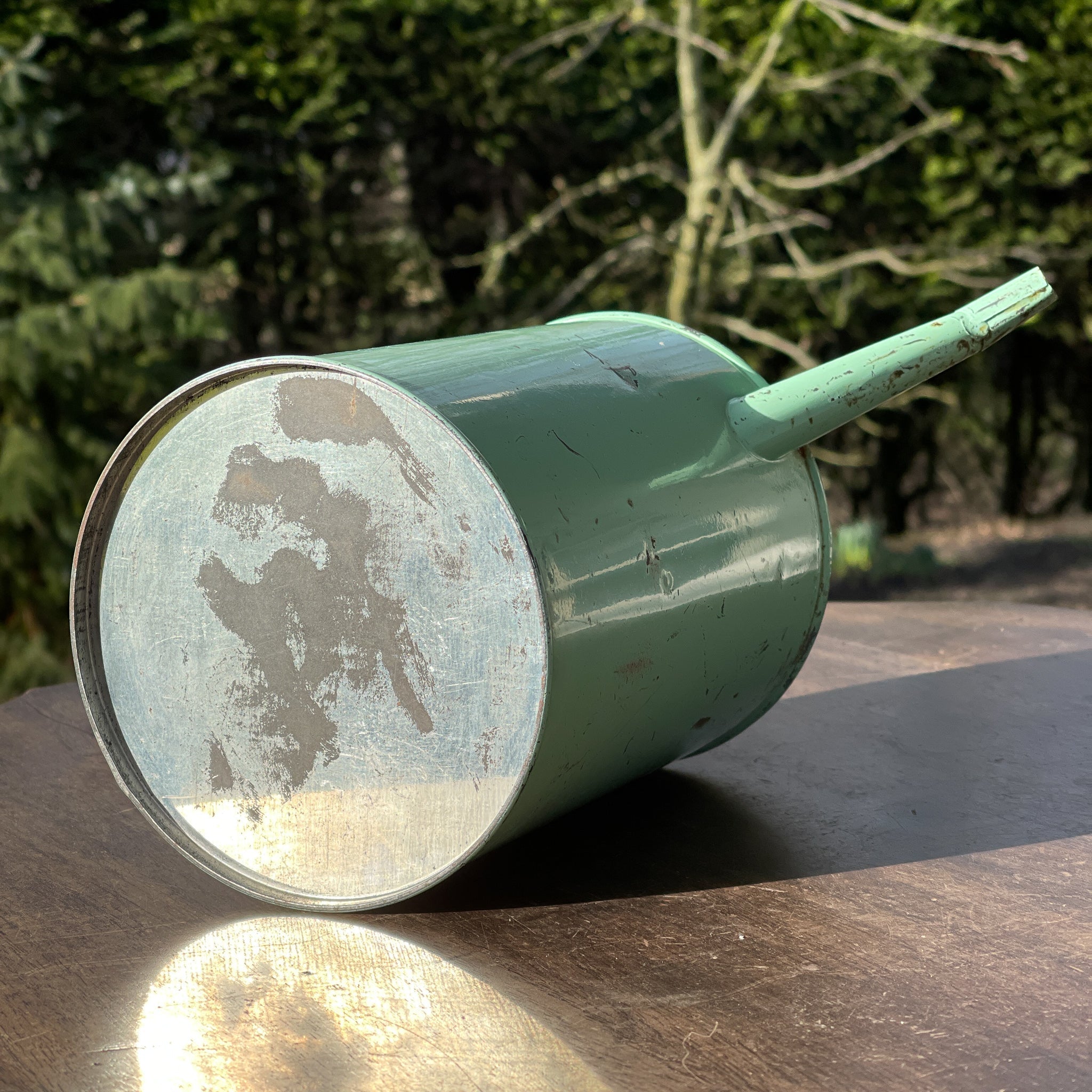 Vintage Petroleumkan - The Collectionist