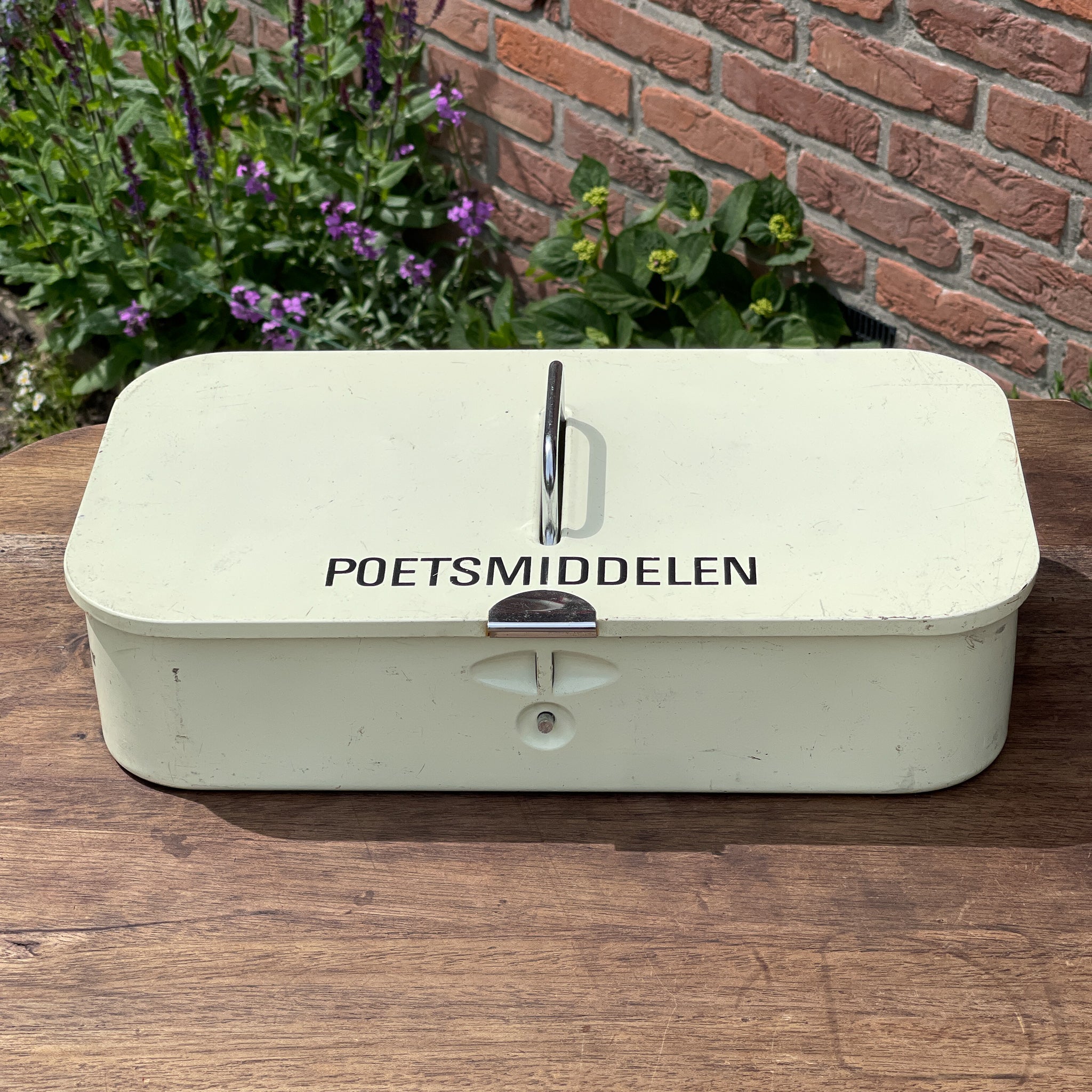 Vintage poetsdoos van Brabantia - The Collectionist