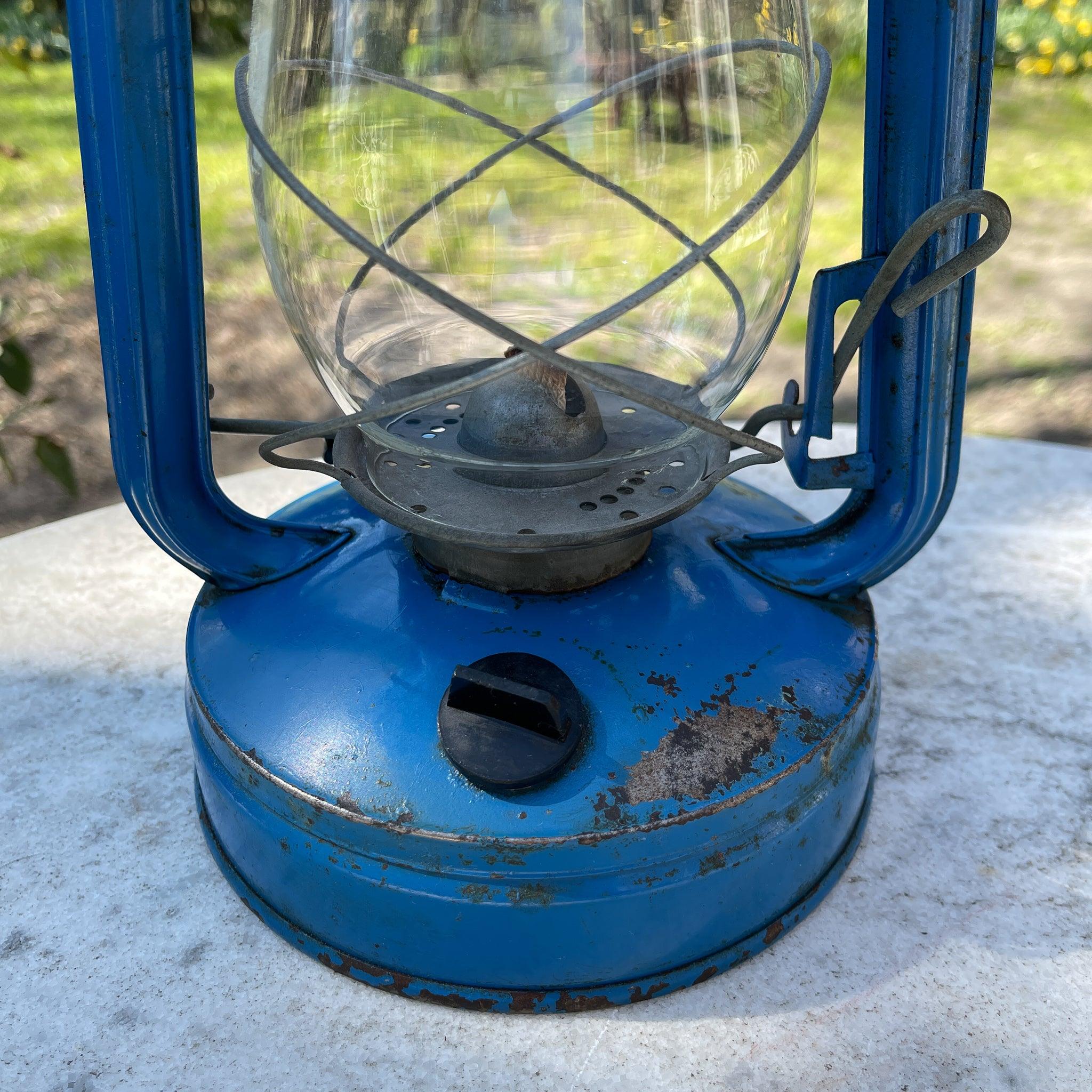 Vintage stormlantaarn petroleum lamp - The Collectionist