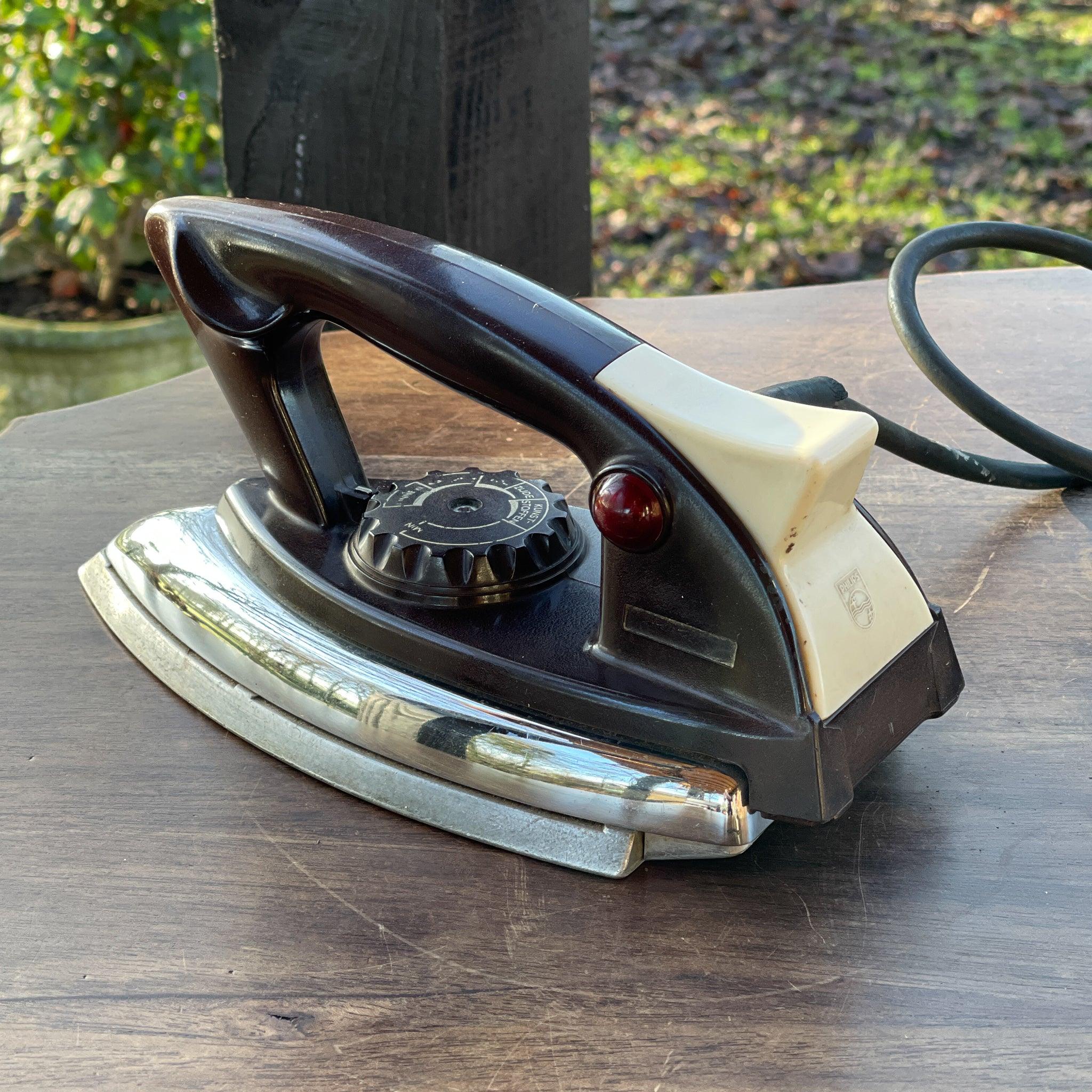 Vintage Strijkijzer van Philips - The Collectionist