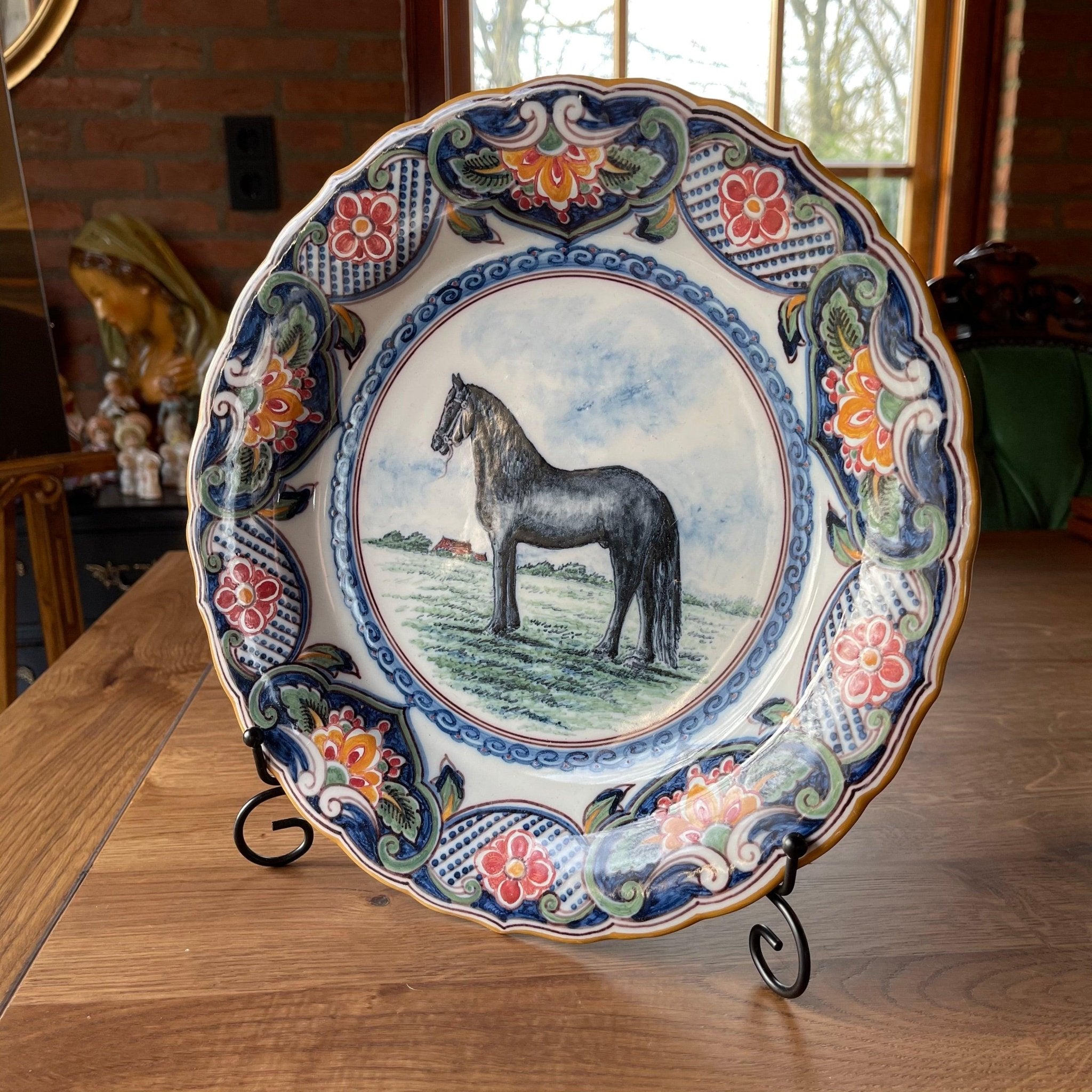 Wandbord van Makkum met afbeelding van paard - The Collectionist