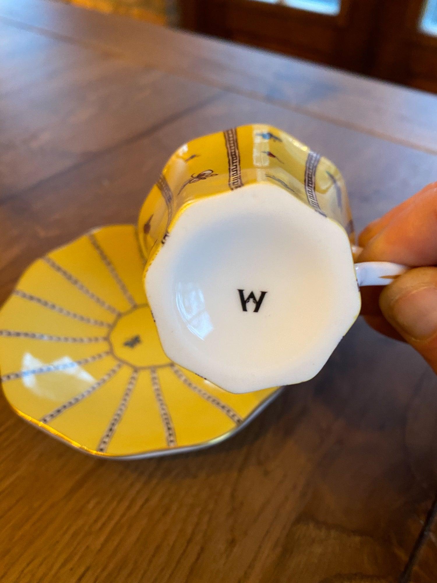 Wedgwood Yellow Butterfly kopje met schoteltje – Bone China - The Collectionist