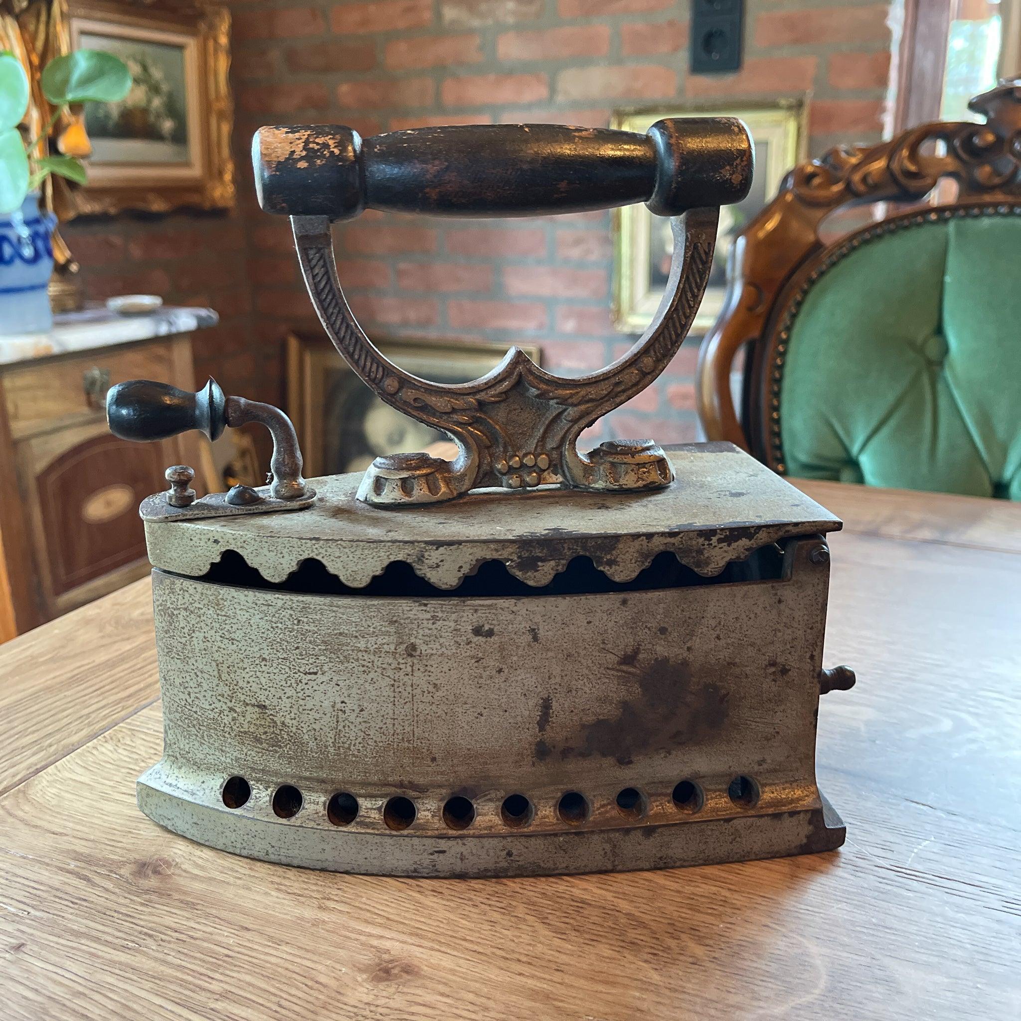 Zeer mooie antieke strijkijzer - The Collectionist