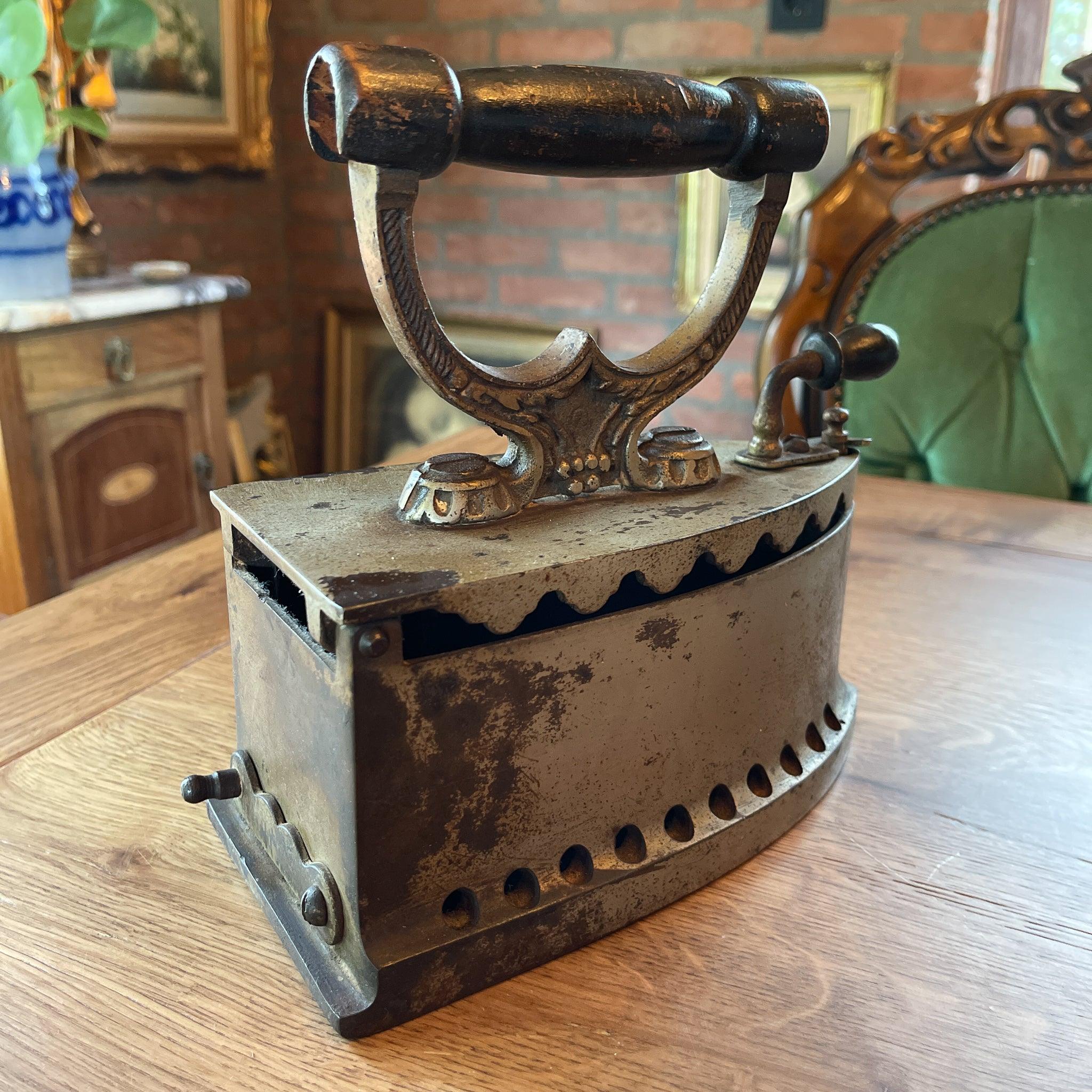 Zeer mooie antieke strijkijzer - The Collectionist