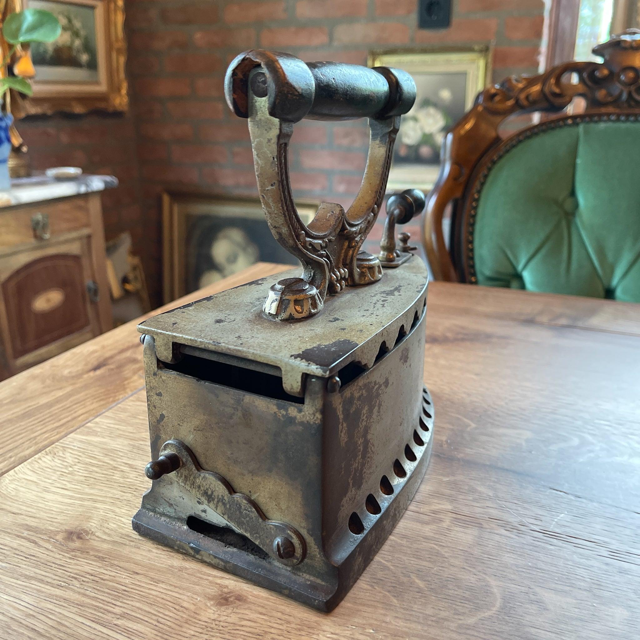 Zeer mooie antieke strijkijzer - The Collectionist