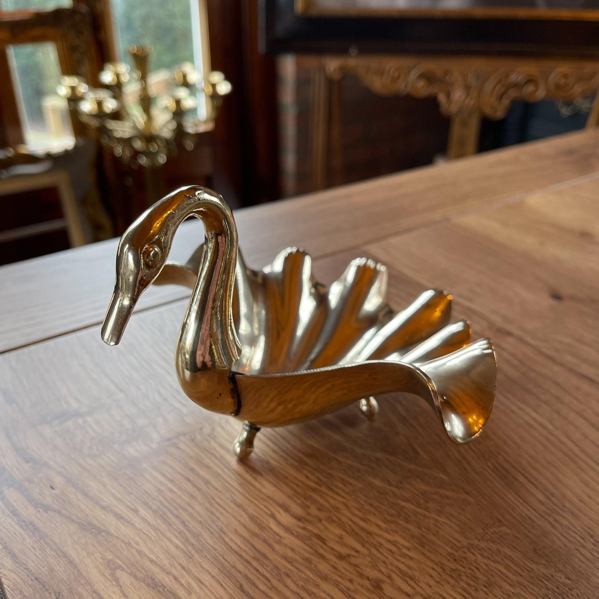 Zwaan schaaltje van messing - The Collectionist