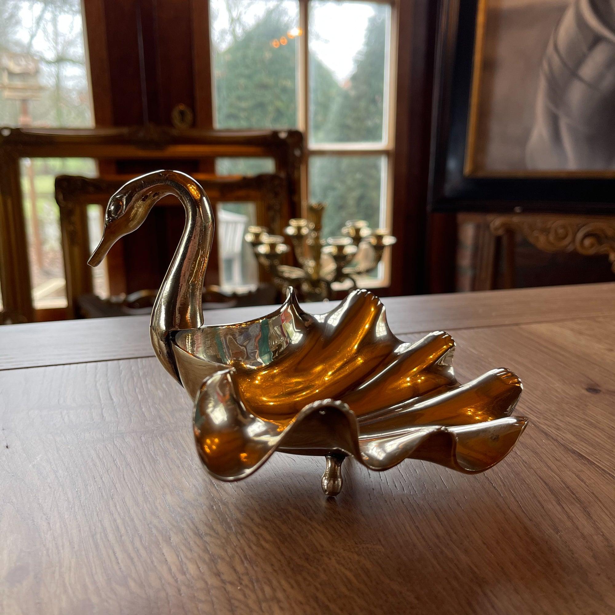 Zwaan schaaltje van messing - The Collectionist