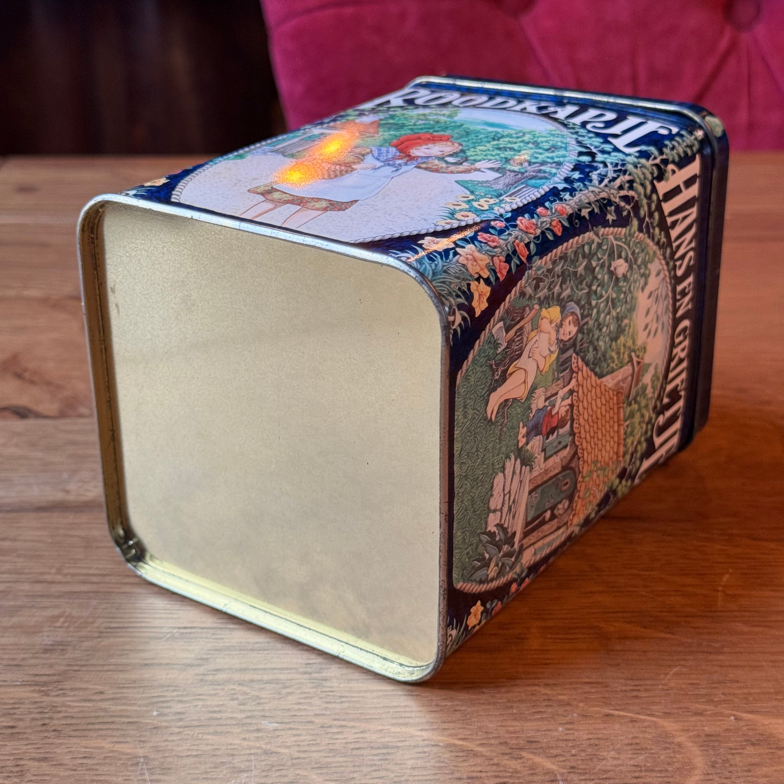 Fairytale Look – Hansel &amp; Gretel, Little Red Riding Hood, Little Table &amp; Holle Bolle Gijs