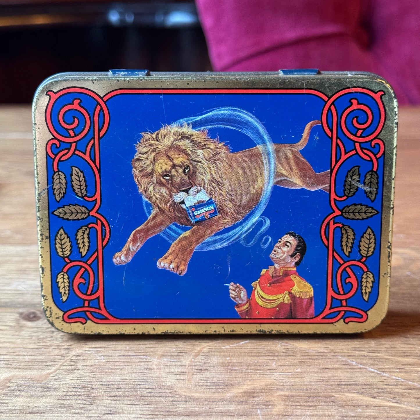 Vintage Samson Shag Tin - Lion &amp; Circus - Theodorus Niemeyer (1970s)