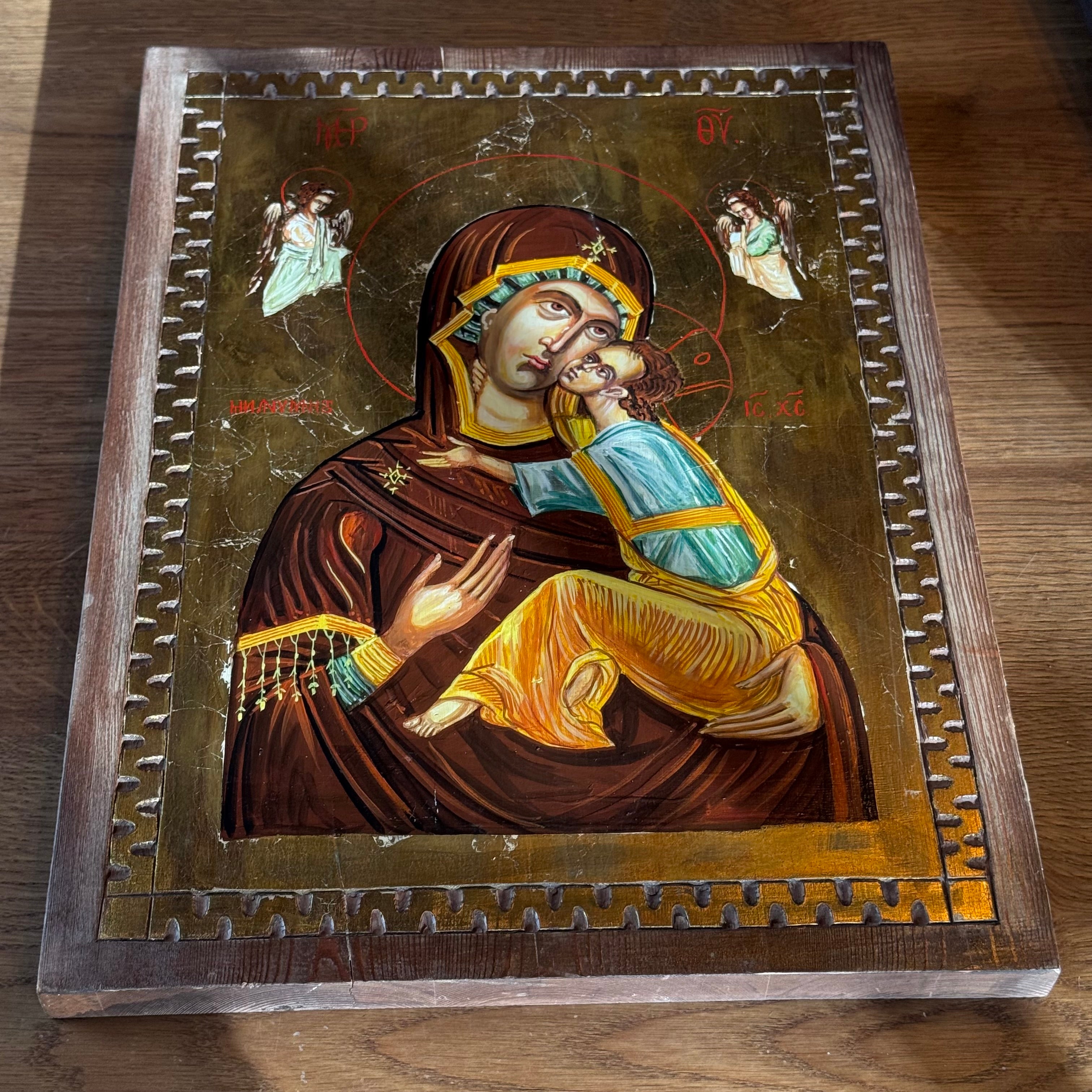 Groot Byzantijns Moeder Gods-icoon met bladgoud en engelen (handbeschilderd)