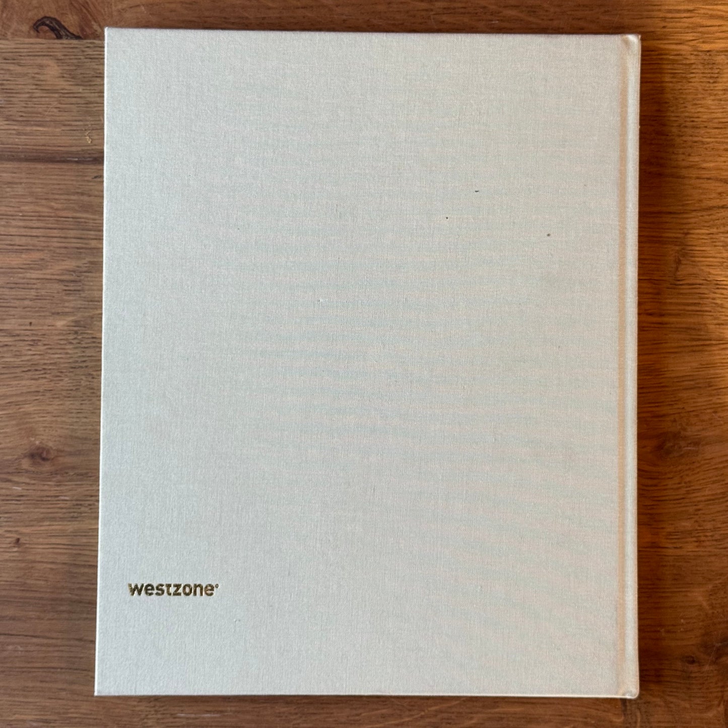 Naked Life – Julian Hargreaves – Mannenfotografie in Luxe Linnen Hardcover (2000)