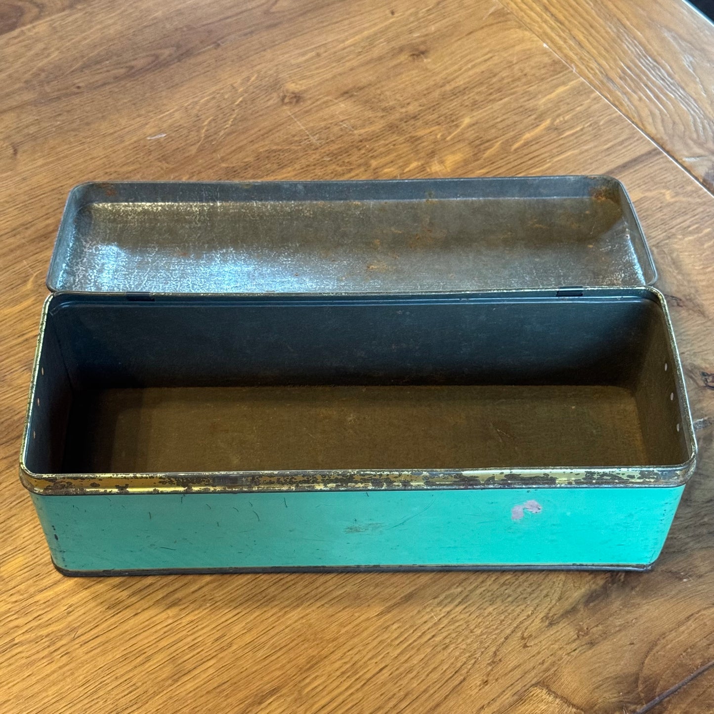 Industrieel ontbijtkoekblik – groen met zwarte letters – ca. 1940–1950