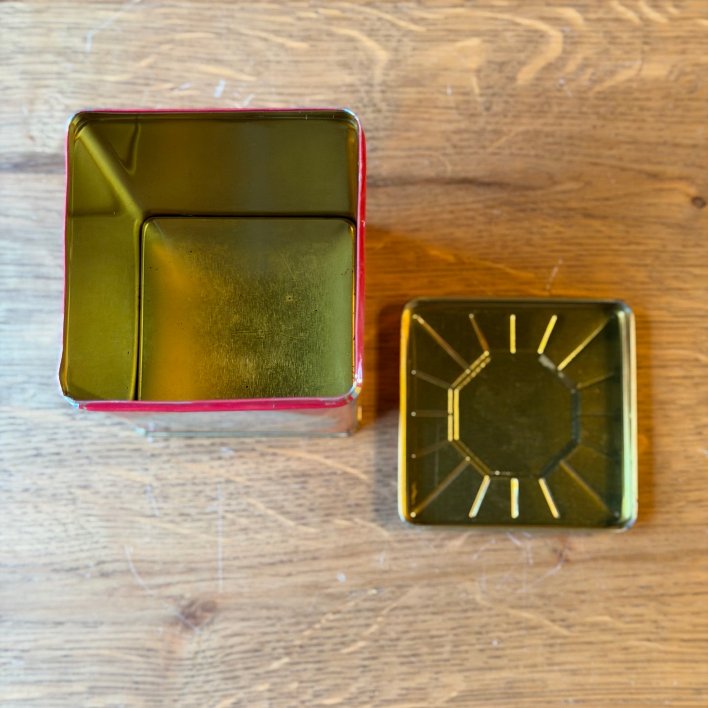 Droste's Cacao 125 Year Anniversary Tin with Flamingo Illustration (1988)