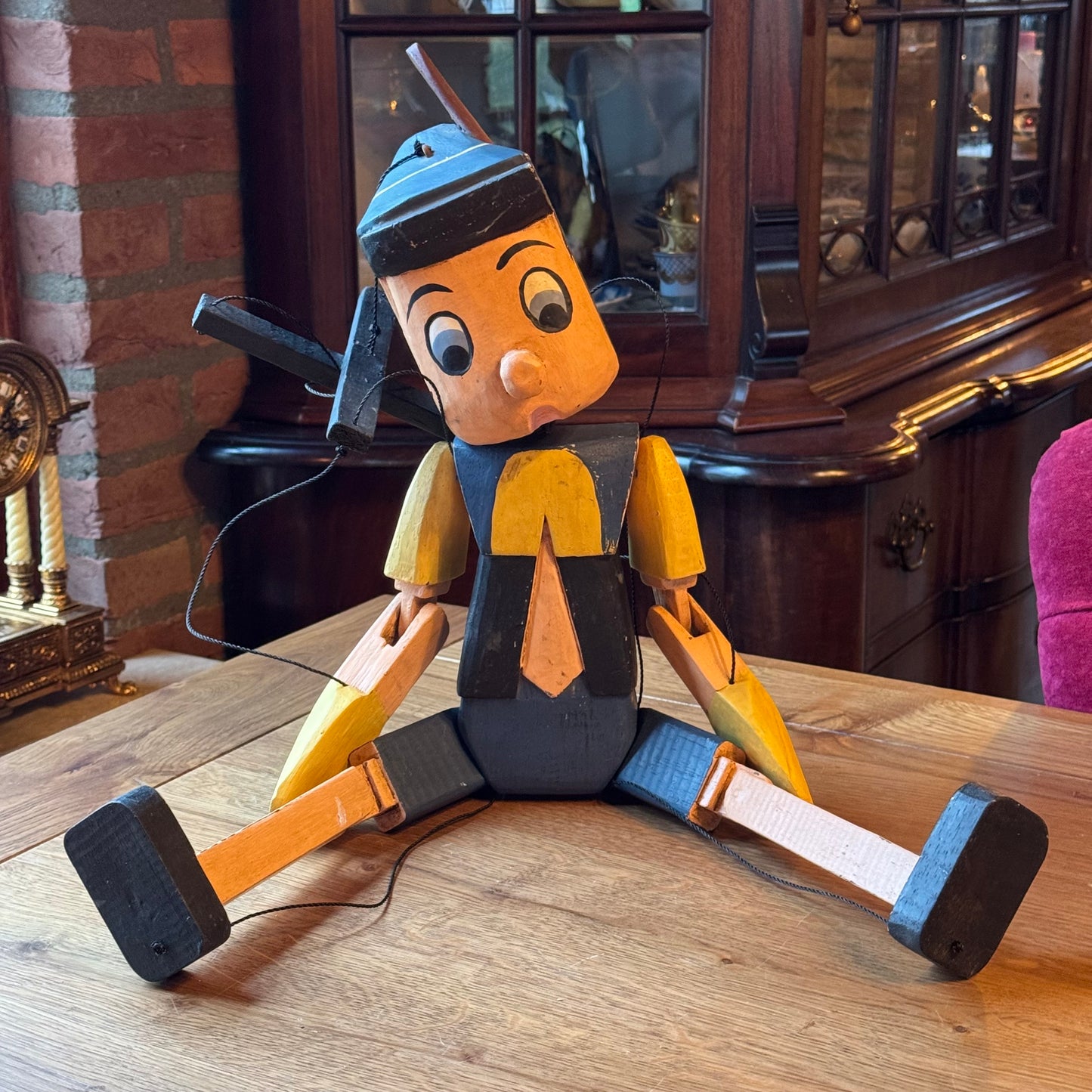 Grote houten Pinokkio marionet – handbeschilderd – ca. 60 cm