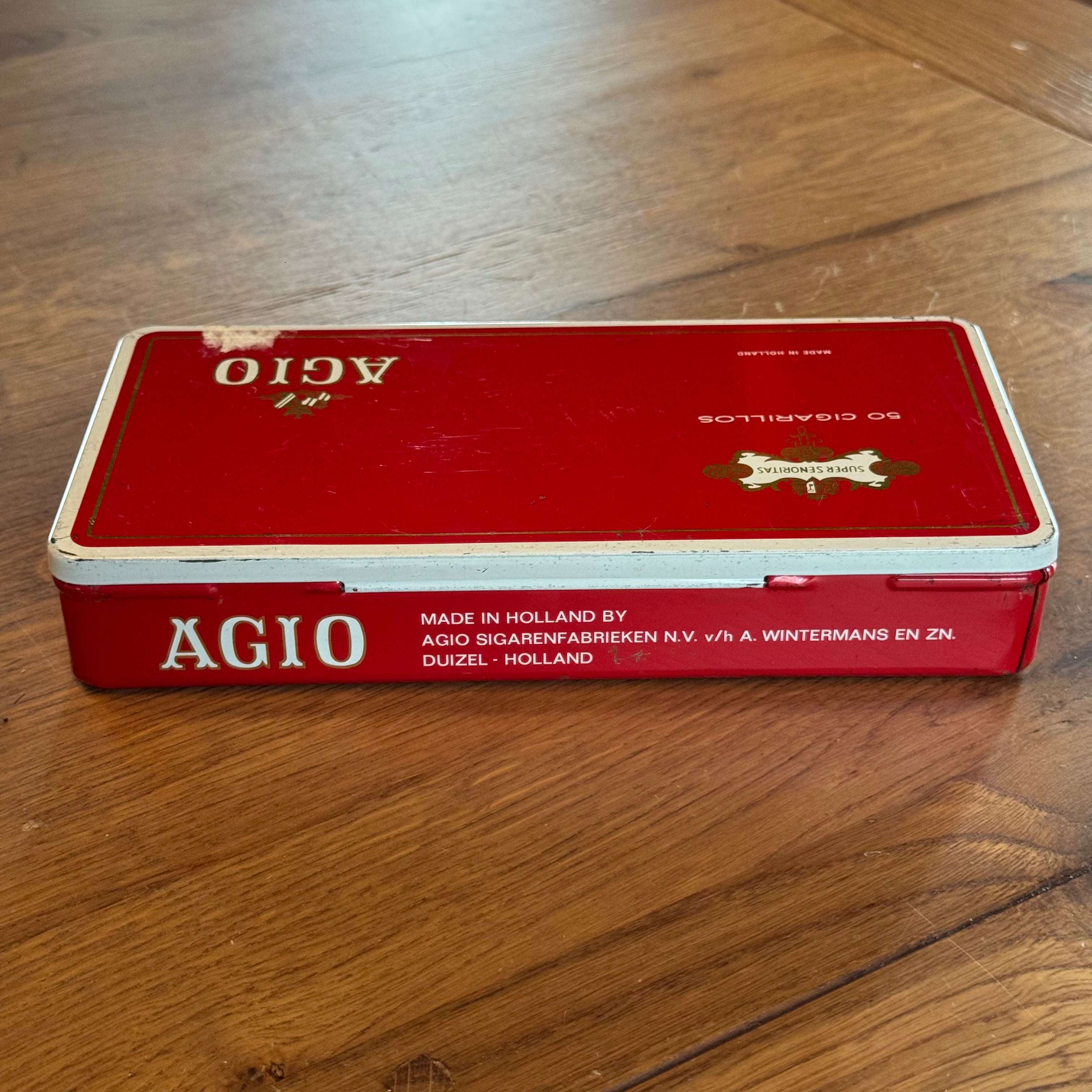 Agio Super Señorita Dose mit Vintage-Streichholzschachteln und Zigarettenpapier – 1960er Jahre