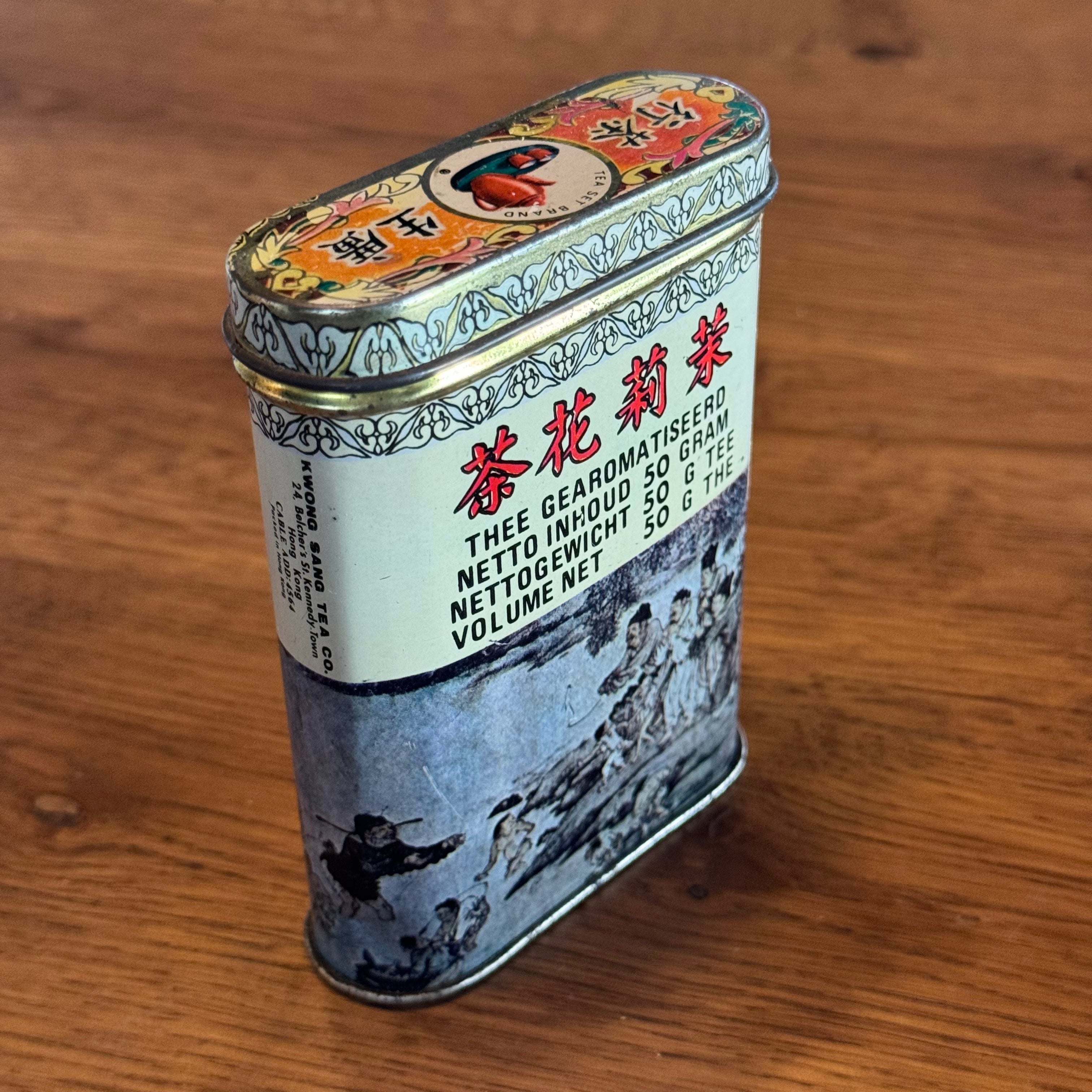 Jasmine Theeblik The Collectionist