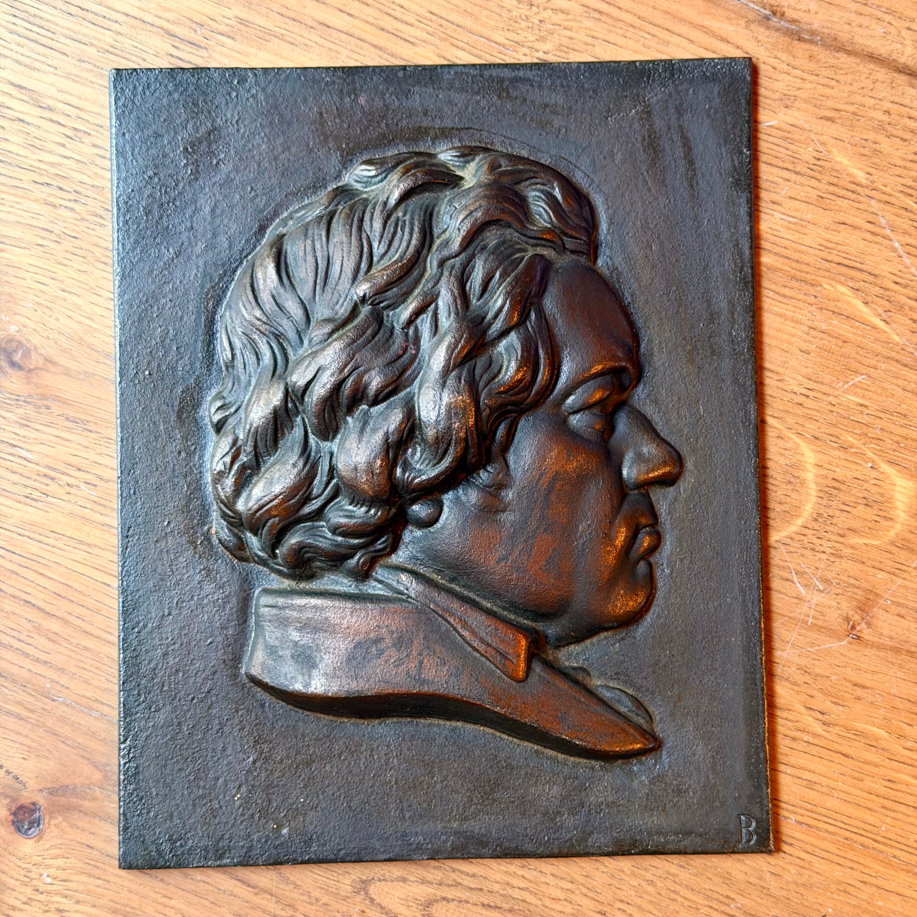 Gietijzeren plaquette Beethoven profiel reliëf 19e eeuw