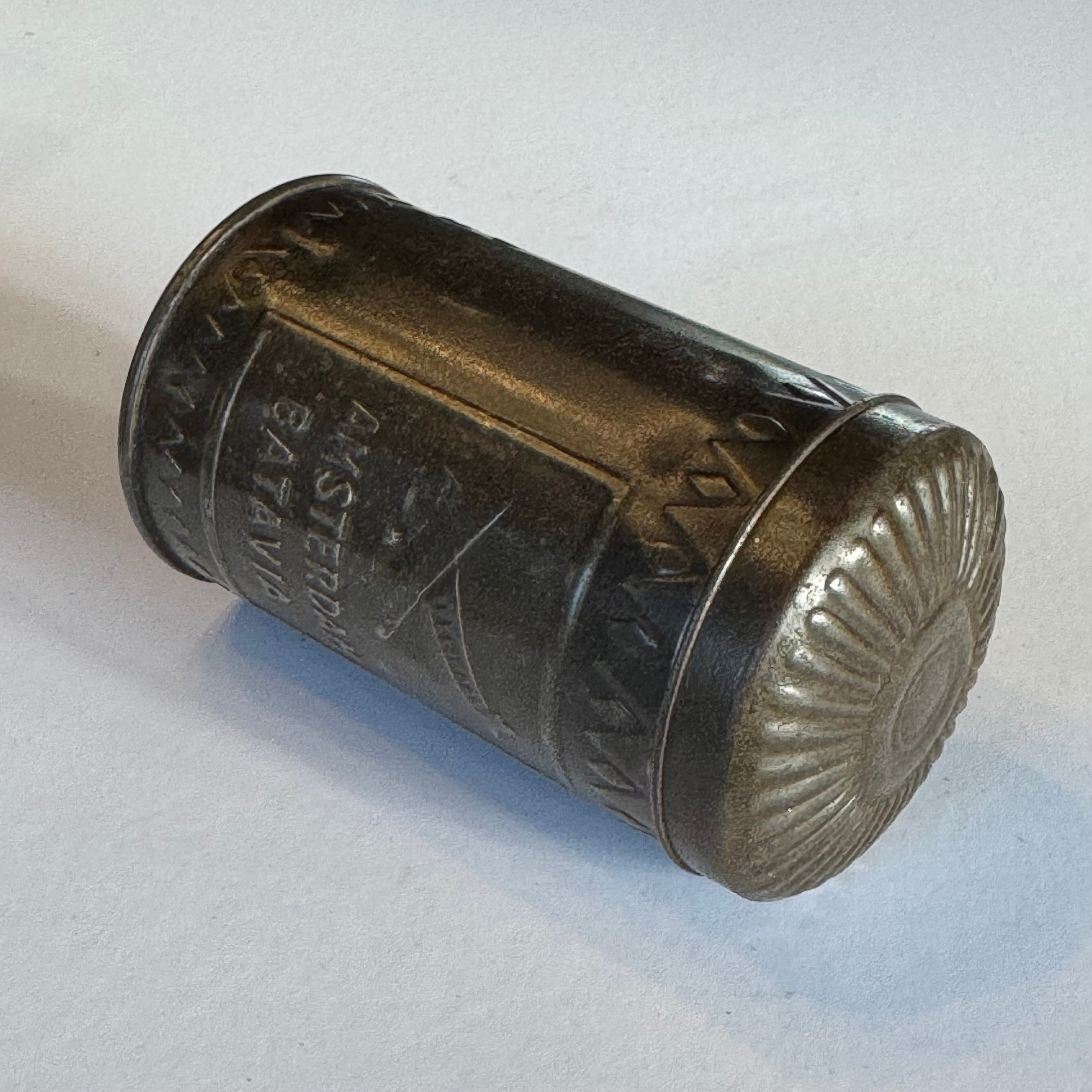 Antique pepper tin – “Black Pepper” Excellent quality, Amsterdam-Batavia