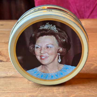 Commemorative tin 'Coronation of Queen Beatrix 1980' – Diesch Middelburg