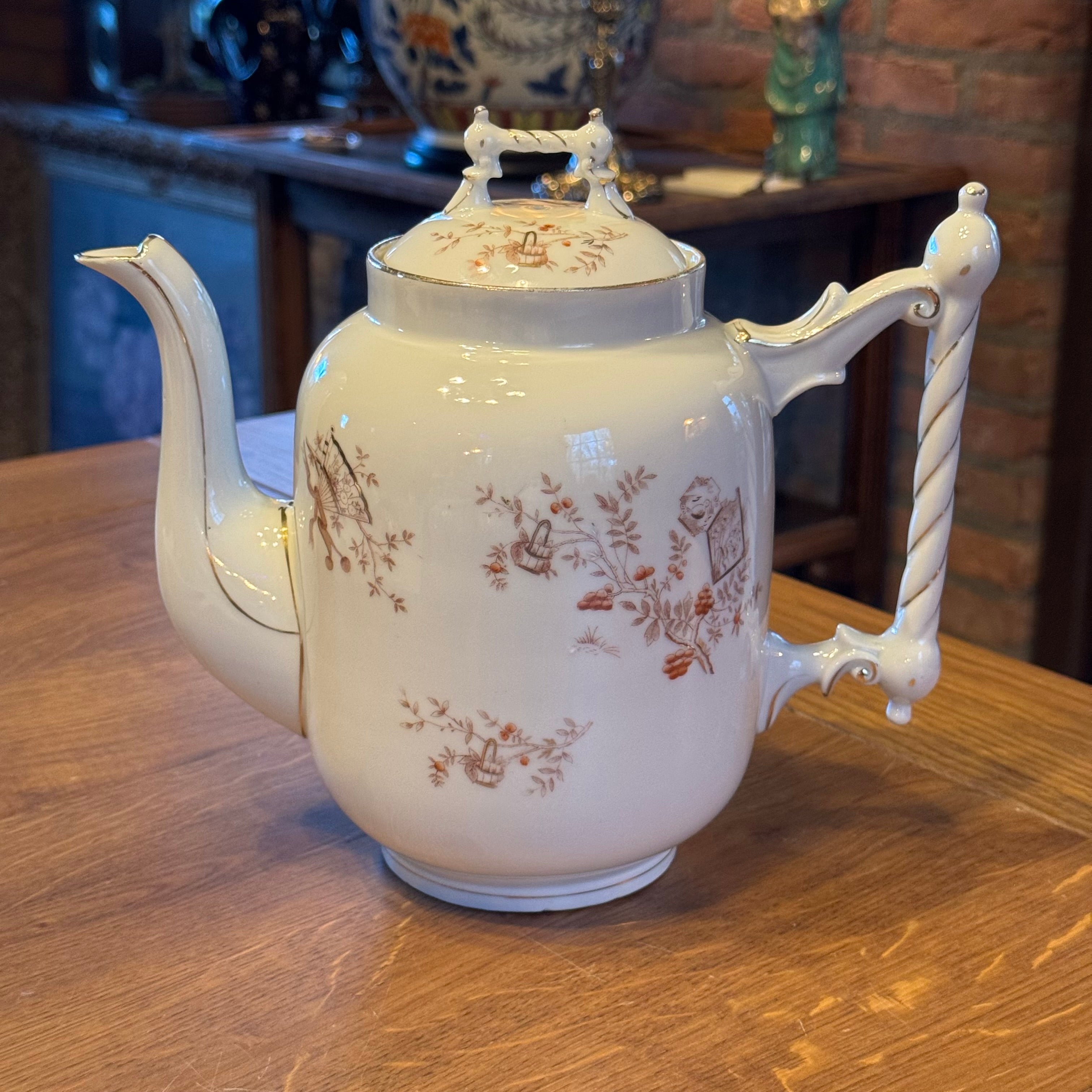 Antiek 4-delig porseleinen theeservies met roodbruine Japanse motieven – ca. 1900–1930