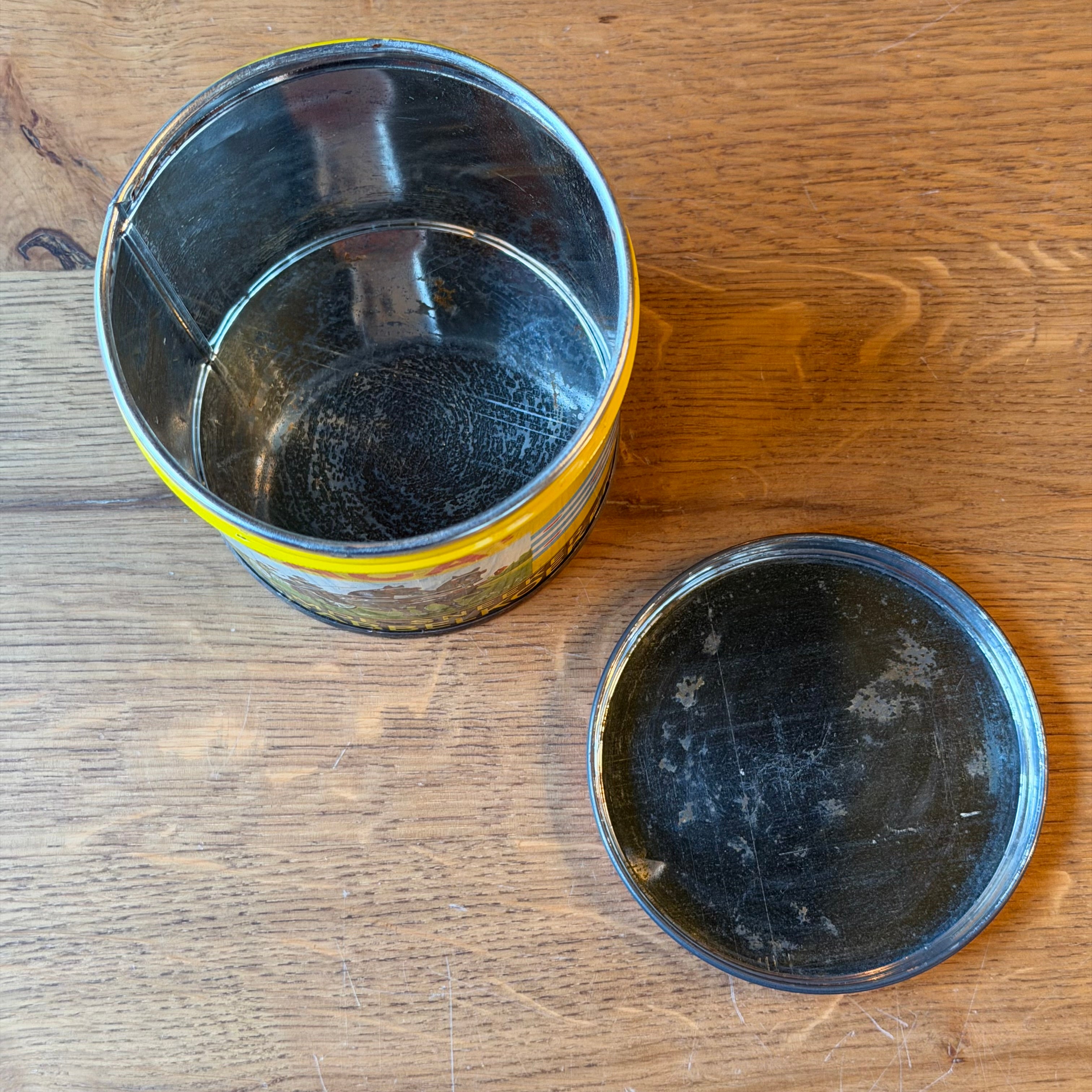 Vintage Keksdose GJ Haga Jr. Sneek – Sneeker Butter Dribble Cookies