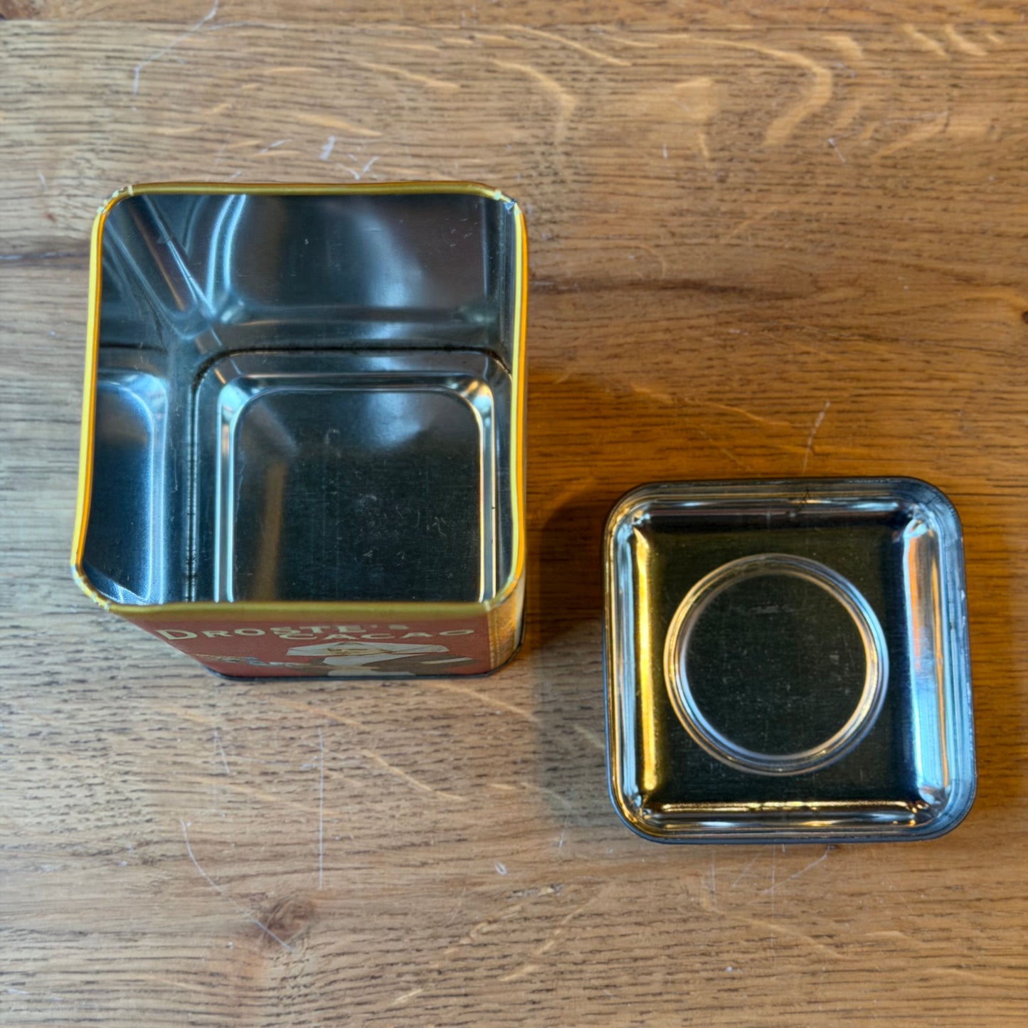 Antiek Droste’s Cocoa Blik met Opbollende Deksel en Cirkel – Exportuitvoering