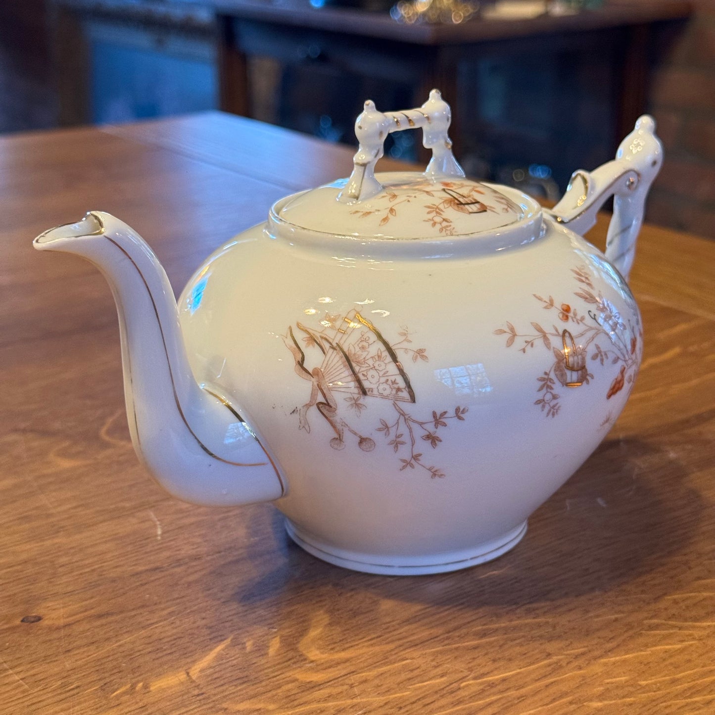 Antikes 4-teiliges Porzellan-Teeservice mit rotbraunen japanischen Motiven – ca. 1900–1930