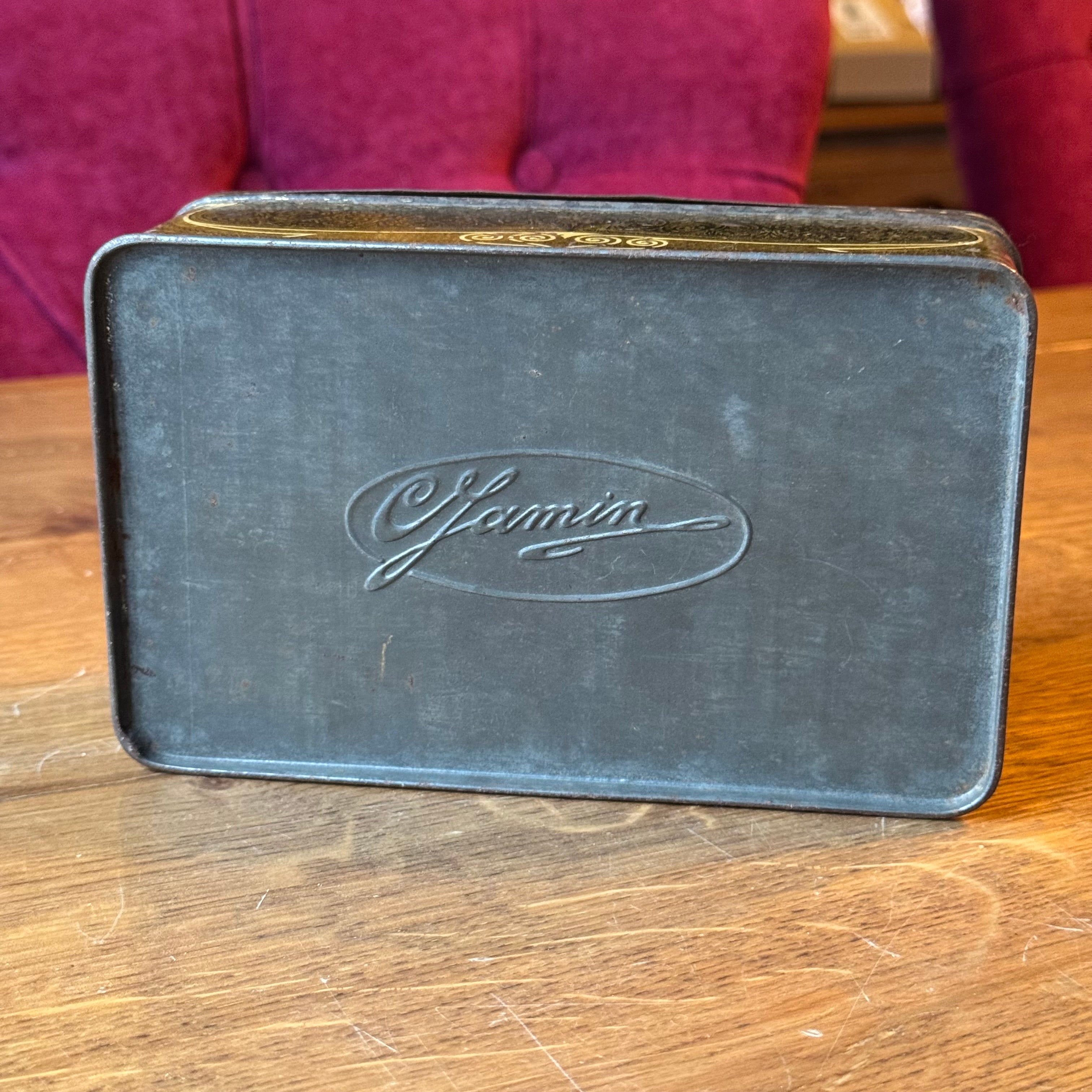 Antike Jamin-Dose mit ländlichem Motiv – rechteckige Keksdose