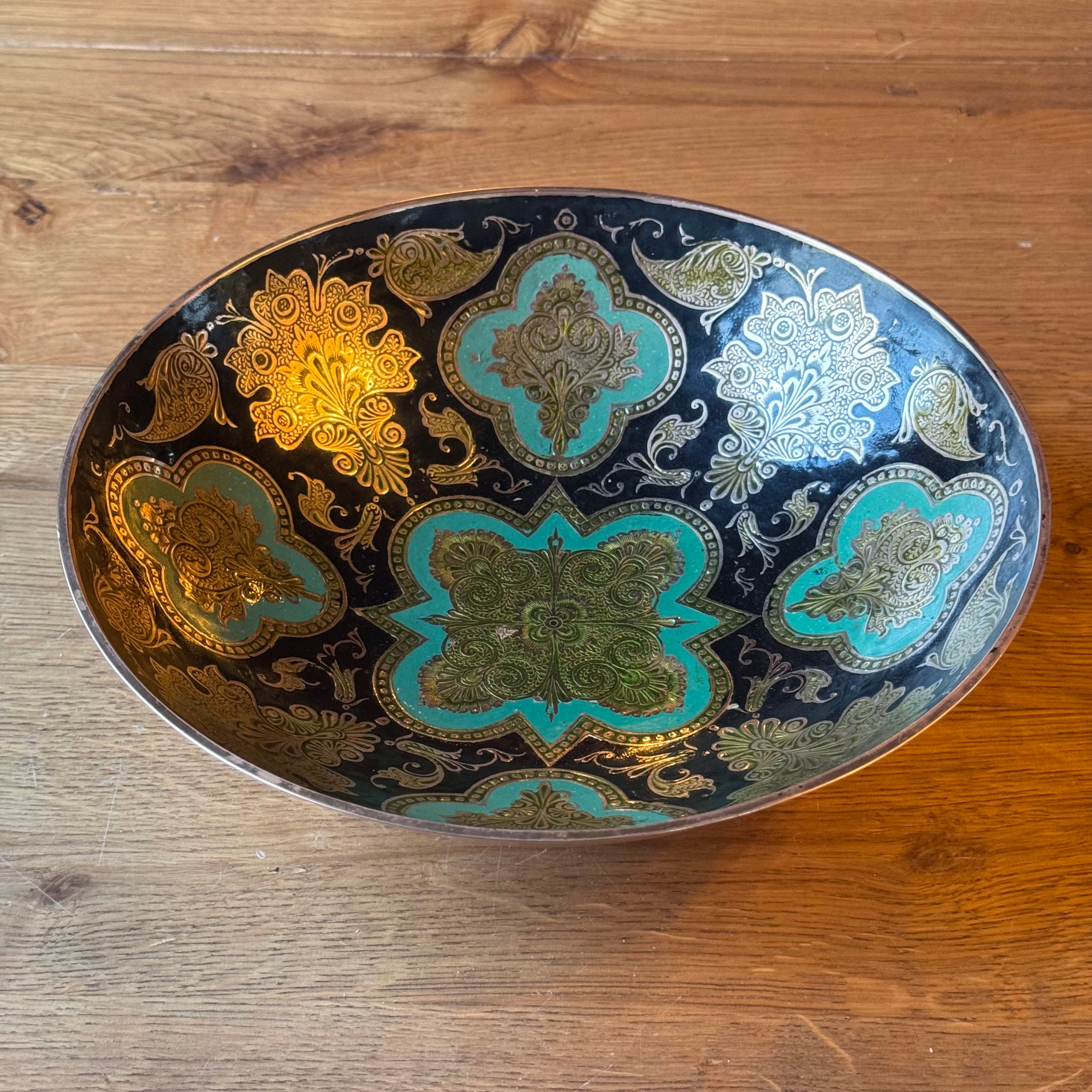 Zierschale aus Messing 