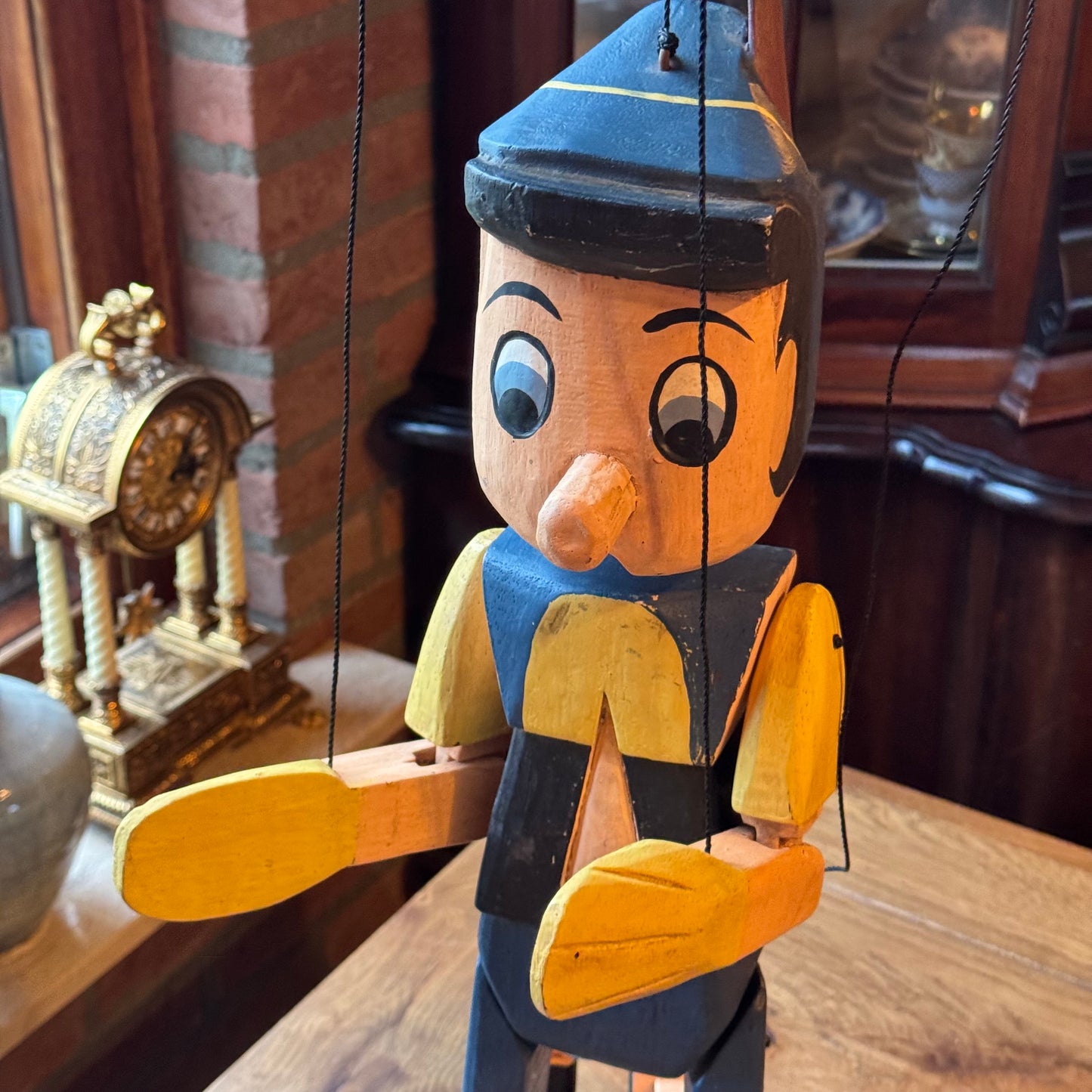 Grote houten Pinokkio marionet – handbeschilderd – ca. 60 cm