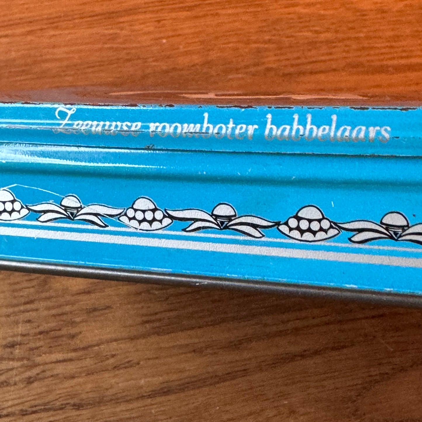 Vintage LJ Joosse Middelburg - Zeeland Butter Babbelaars Tin