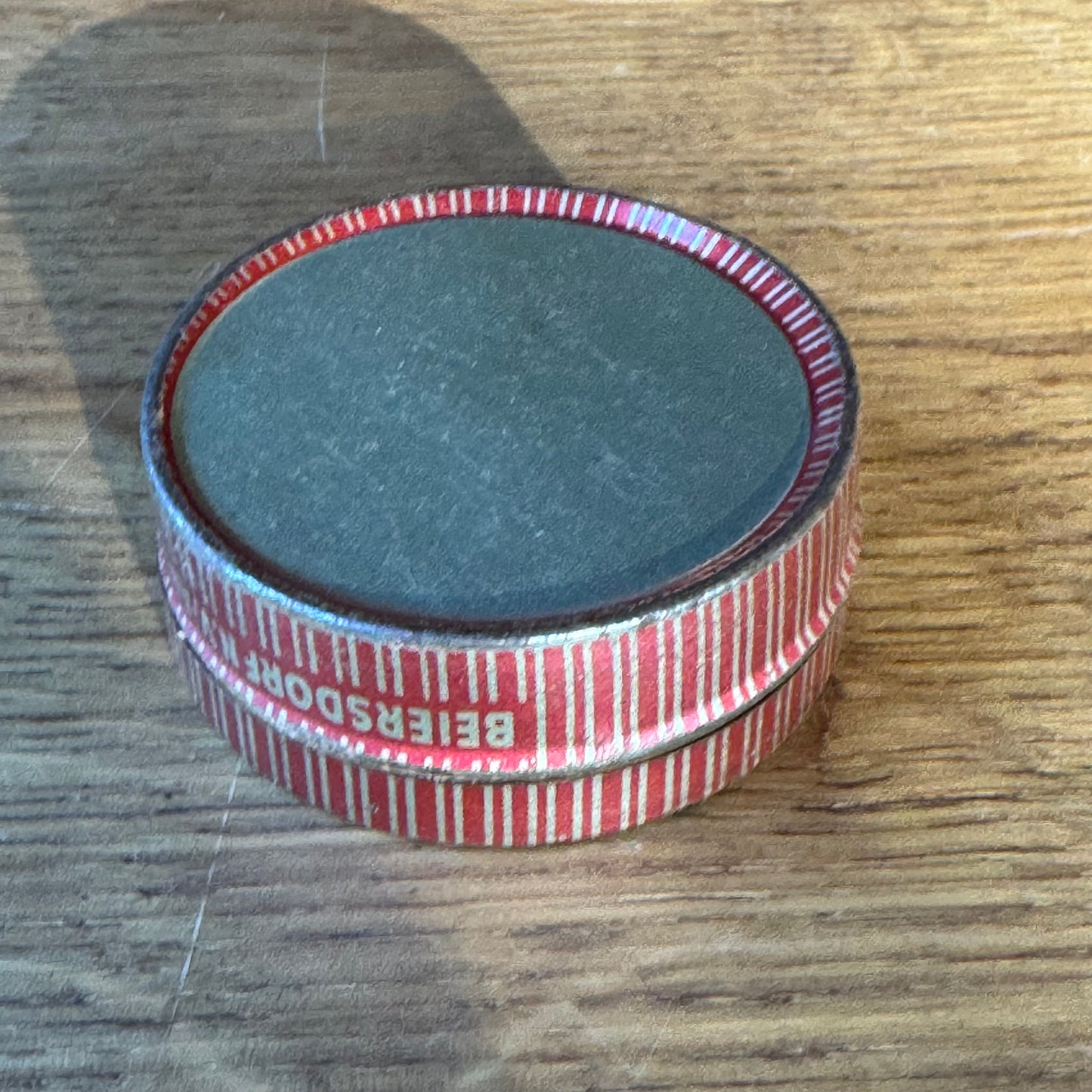 Vintage Leukoplast 911 blikje – Beiersdorf N.V. Amsterdam (ca. jaren 40–50)