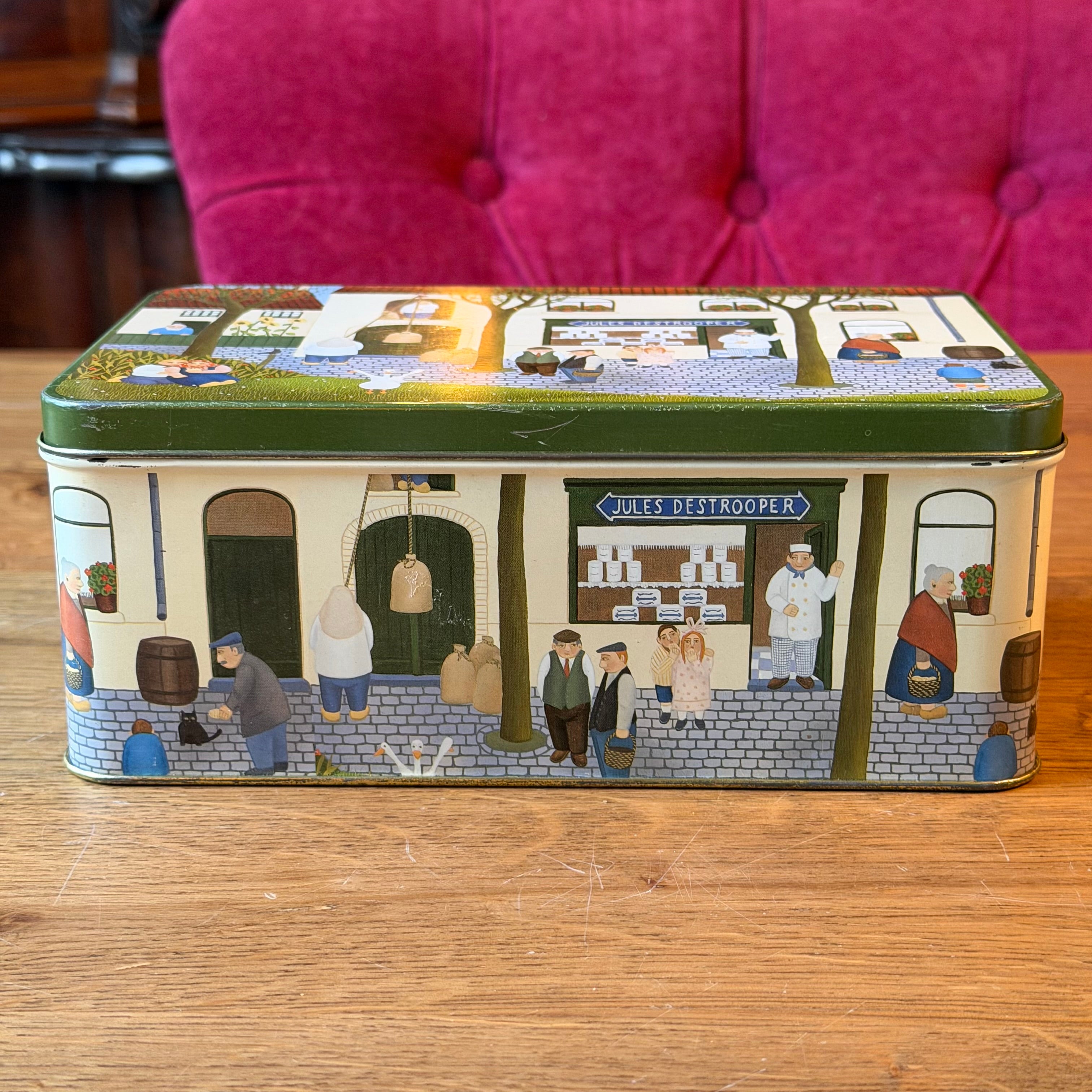Jules Destrooper village scene biscuit tin – rectangular Belgian biscuit tin