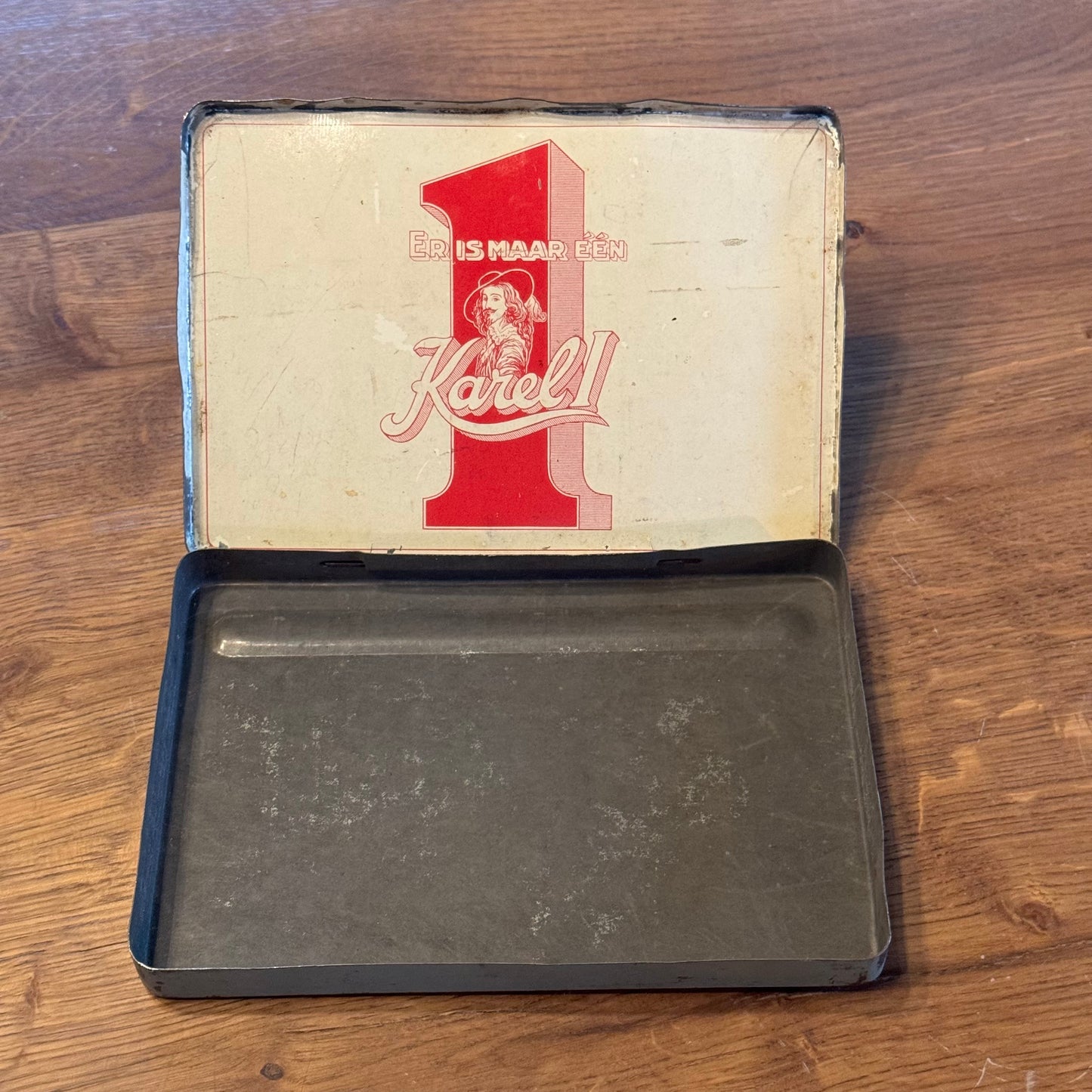 Vintage Karel I Sivana cigar tin – Eindhoven / Reusel – 1940s–1950s