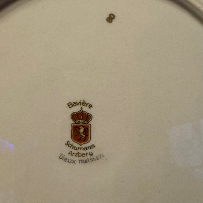 Handbeschilderde porseleinen bordenset van Schumann Arzberg, Duitsland, model ‘Vieux Meissen’