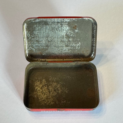 Brooklax “The British Chocolate Laxative” – vintage medicijnblikje – ca. 1940–1950